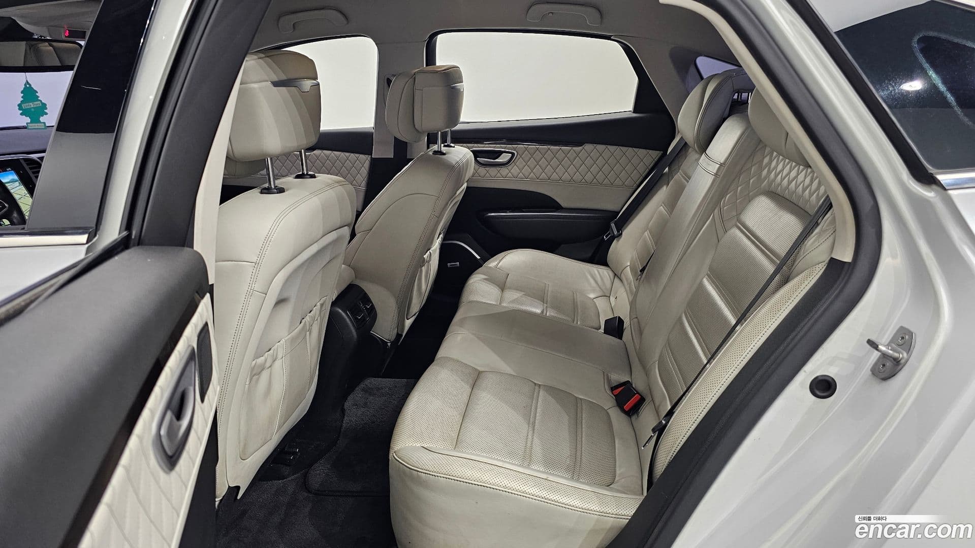 Main__Slider__Photo:SM6 Renault-KoreaSamsung 2016.2-11