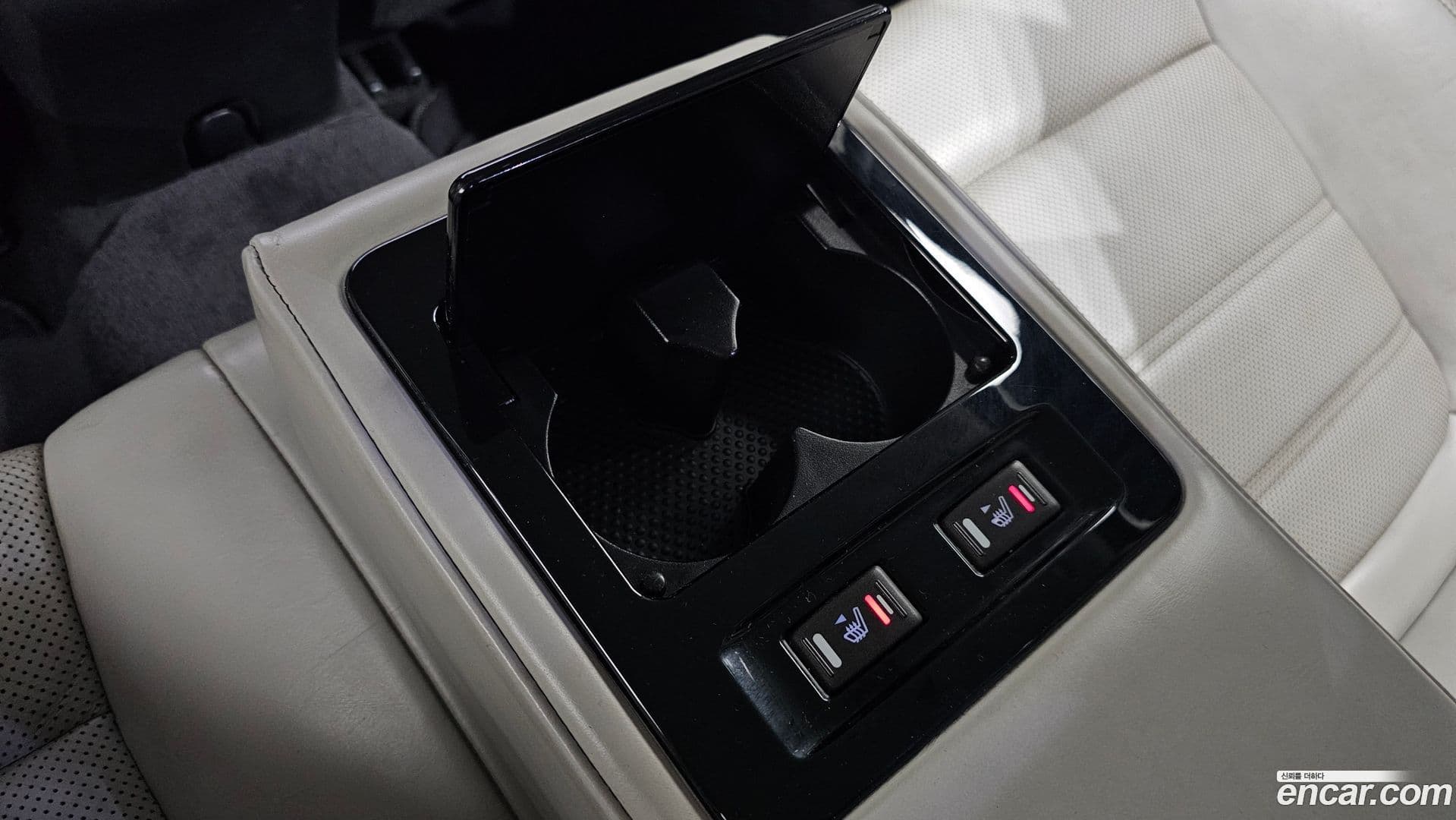 Main__Slider__Photo:SM6 Renault-KoreaSamsung 2016.2-17