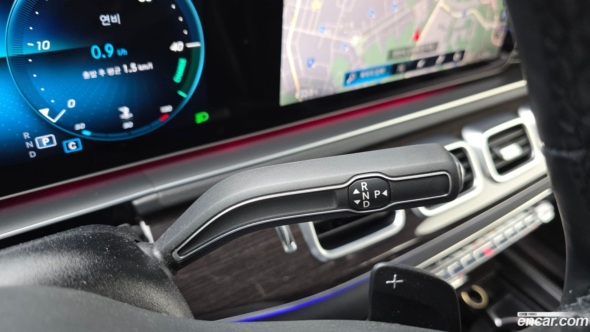 Main__Slider__Photo:GLE-Class Mercedes-Benz 2021.2-8