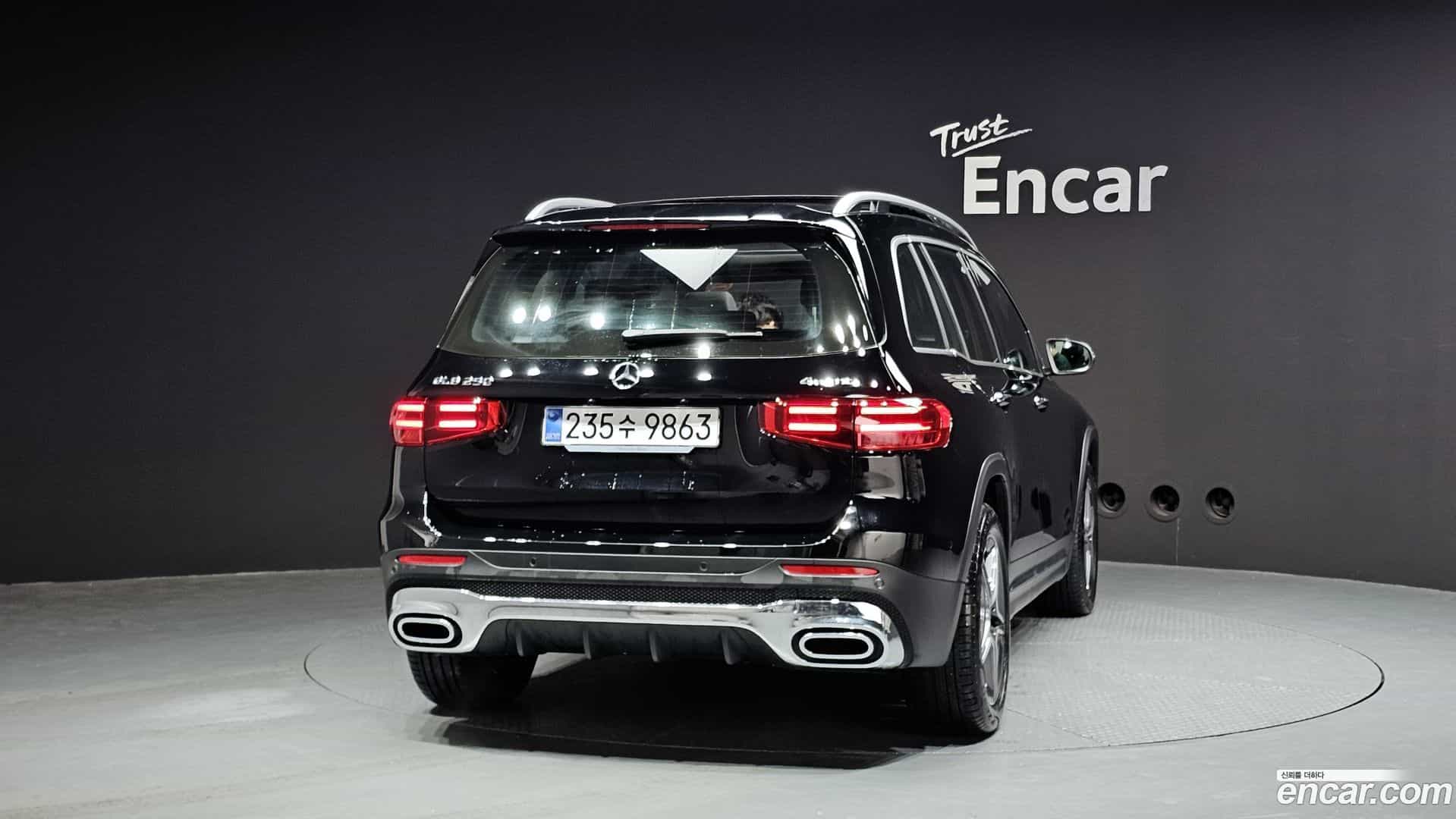 GLB-Class Mercedes-Benz 2025.4-OUTER-004