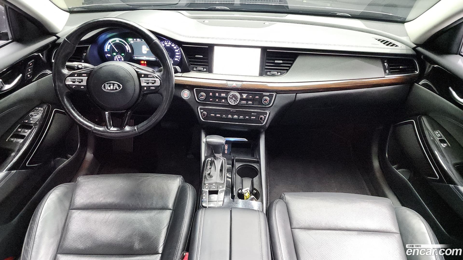 Main__Slider__Photo:K7 Kia 2019.0-6