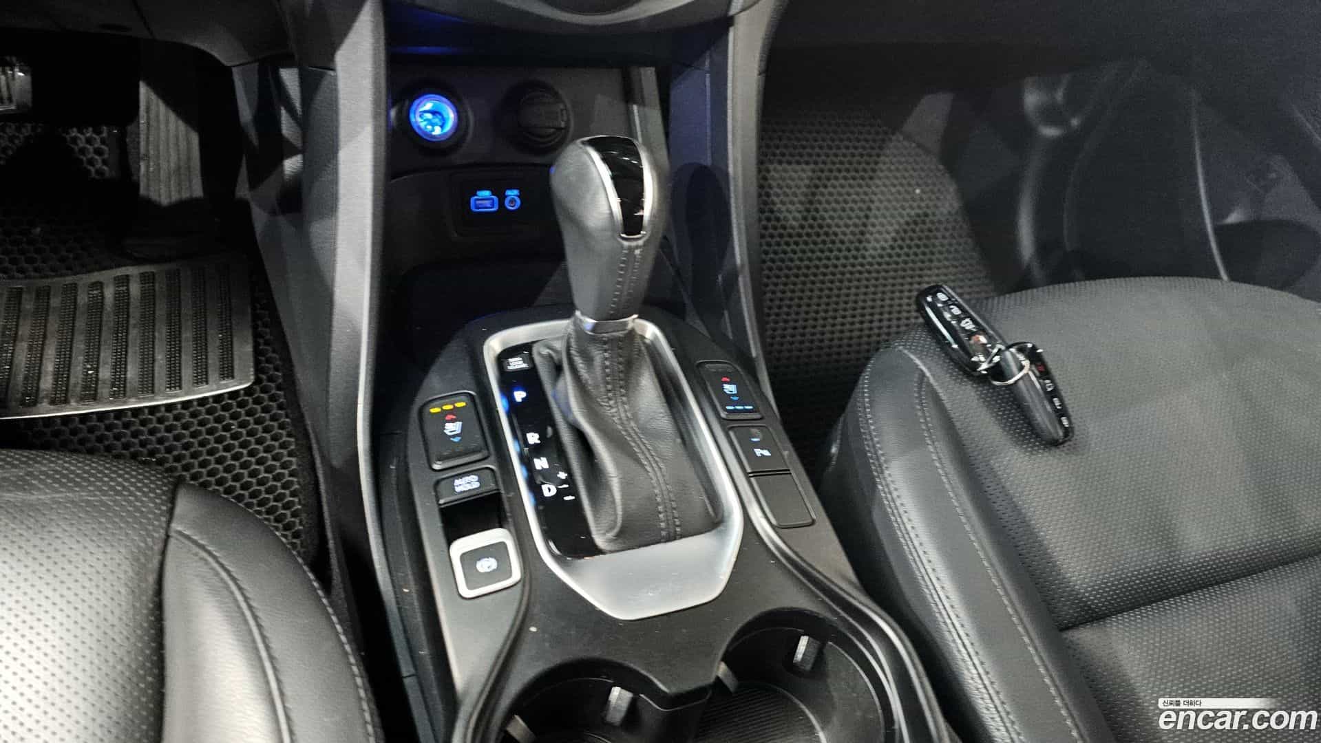 Santafe Hyundai 2015.6-INNER-009