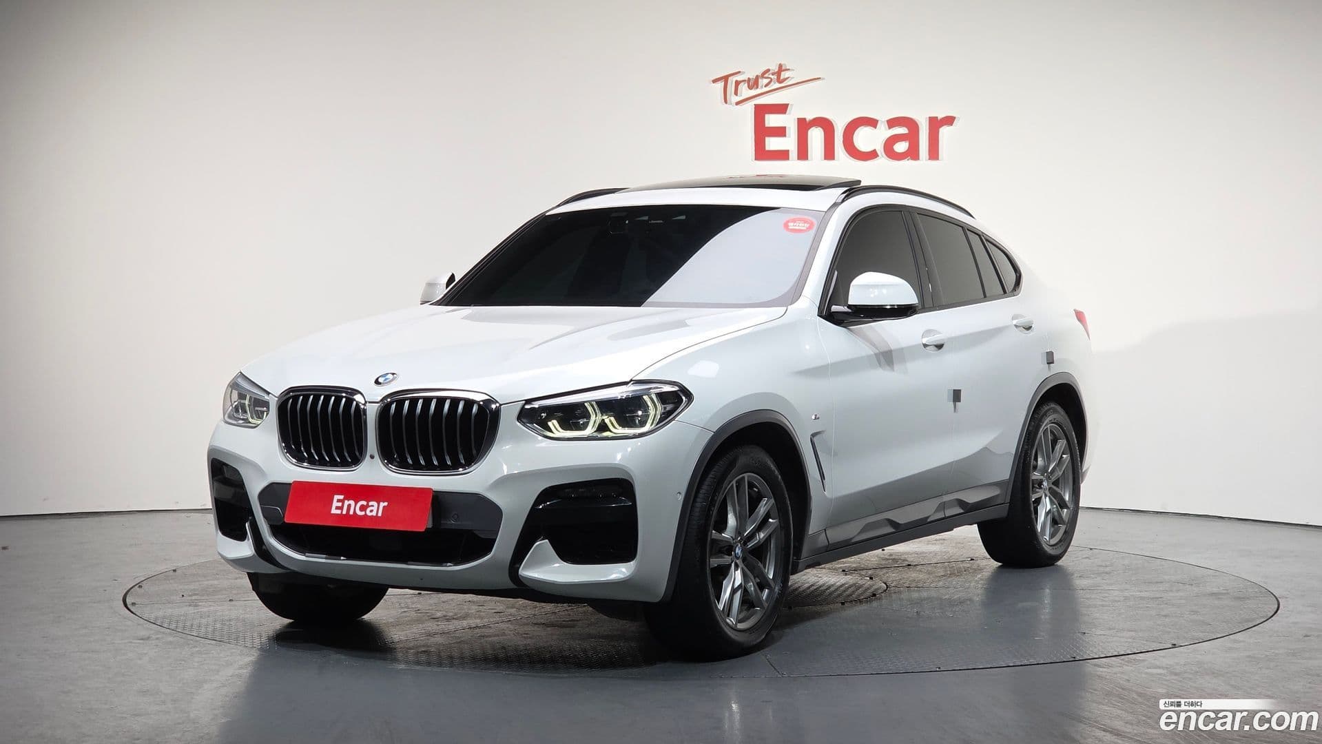 Main__Slider__Photo:X4 BMW 2020.7-0