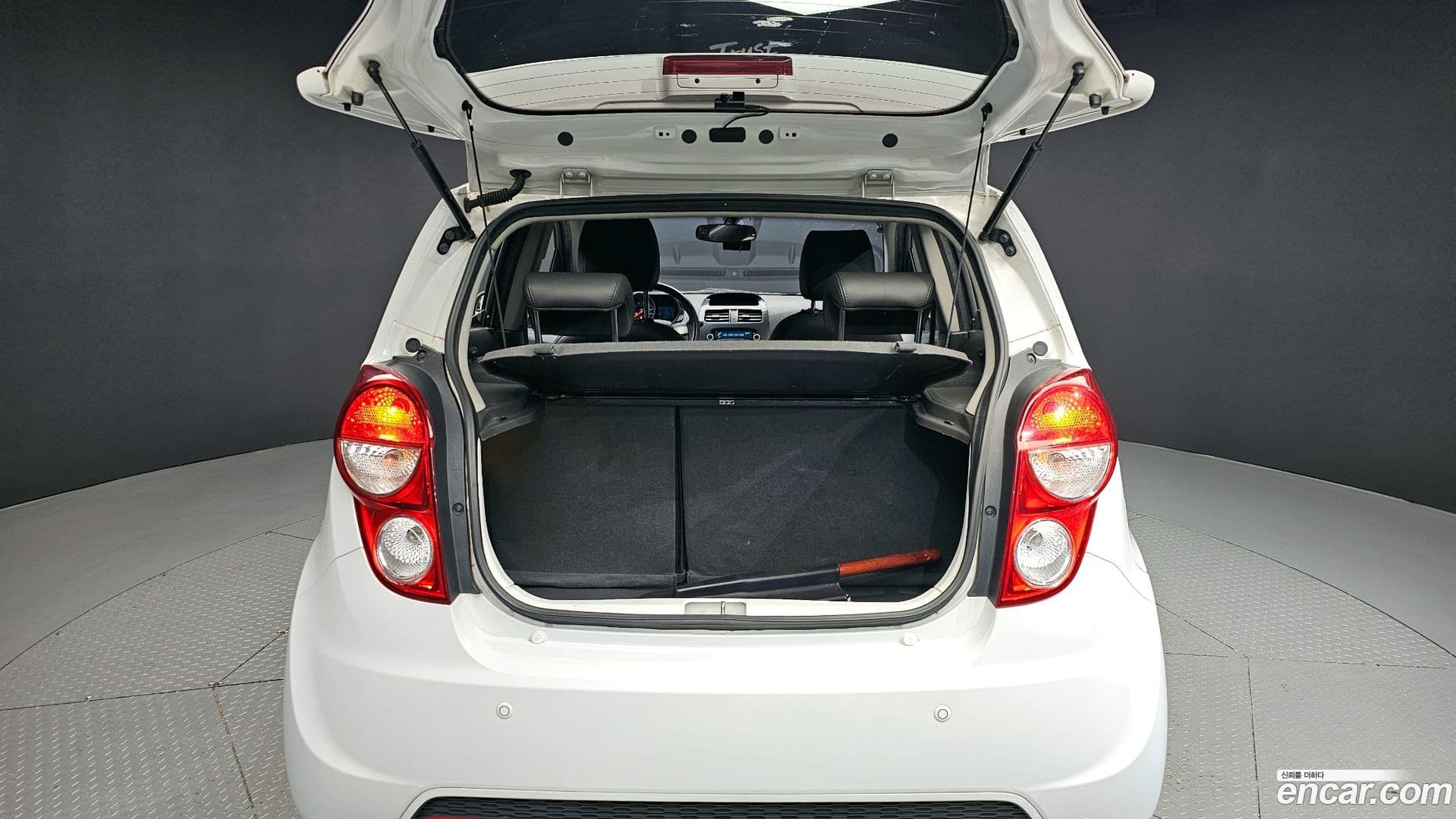 Main__Slider__Photo:Spark Chevrolet 2014.0-19