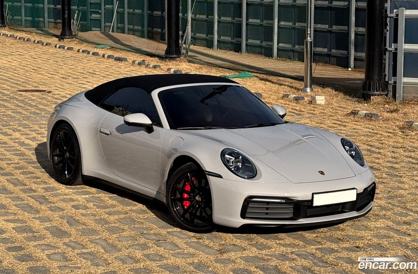 Main__Slider__Photo:911 Porsche 2020.6-3