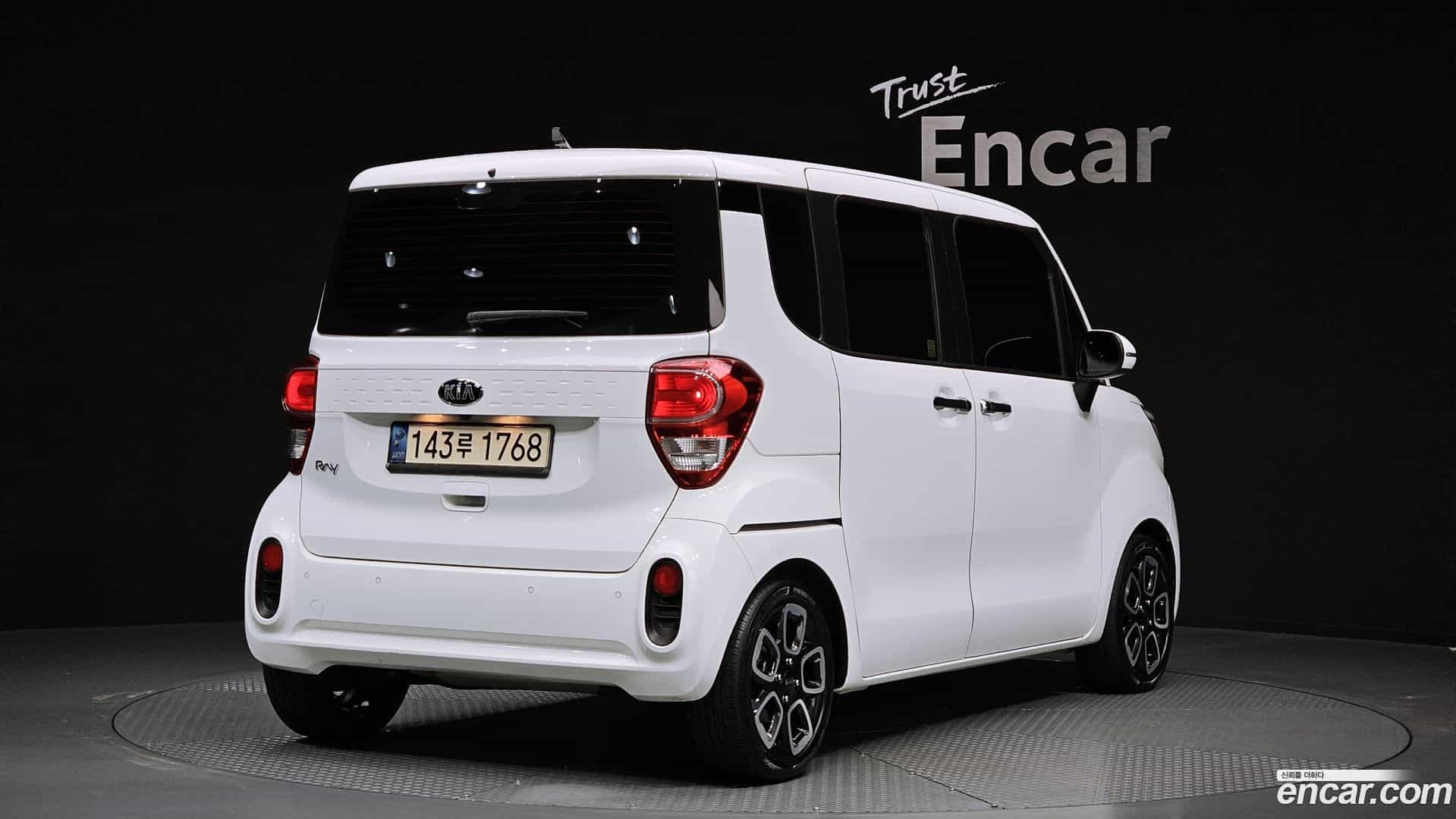 RAY Kia 2021.4-OUTER-002