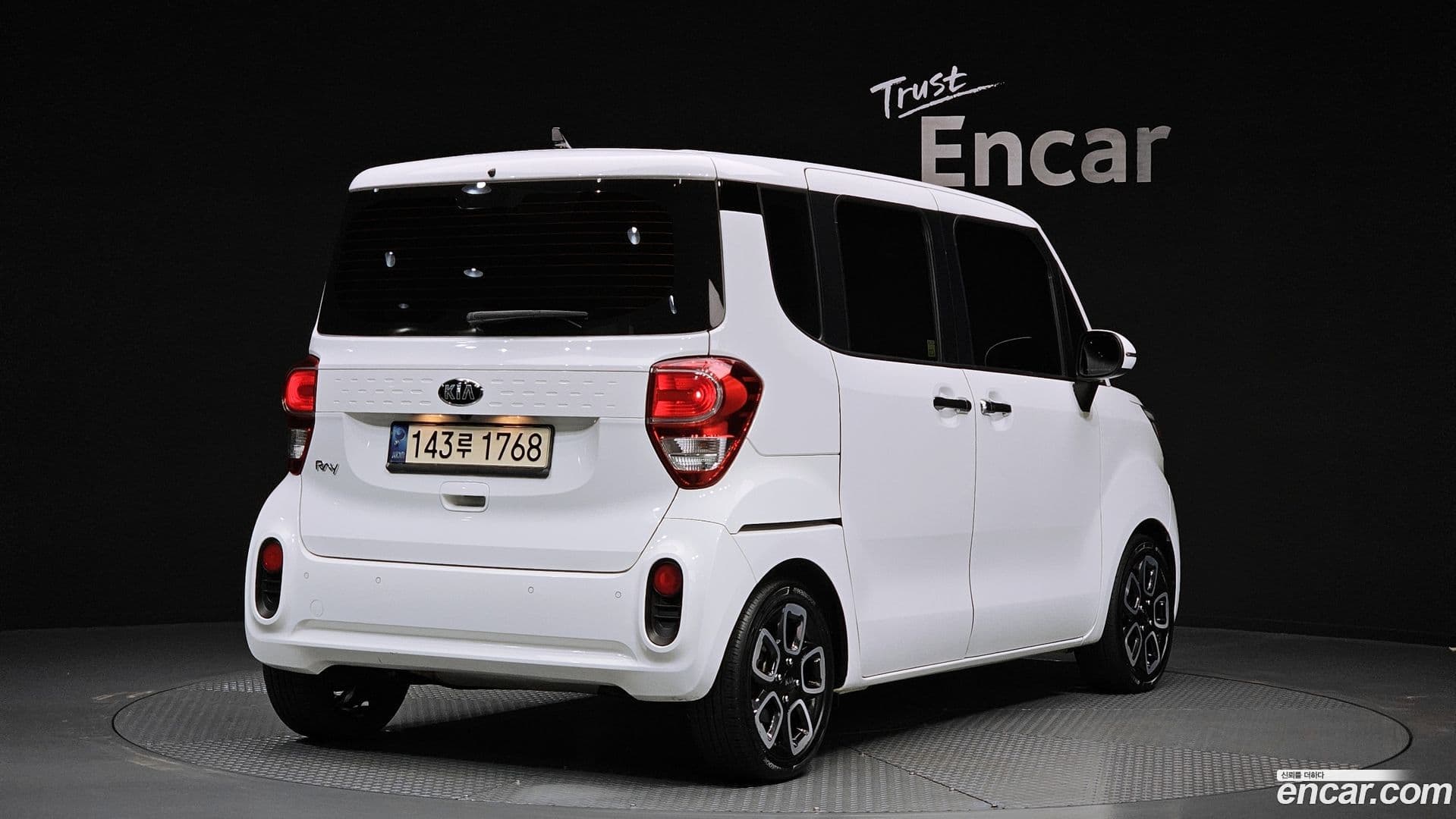 Main__Slider__Photo:RAY Kia 2021.4-1