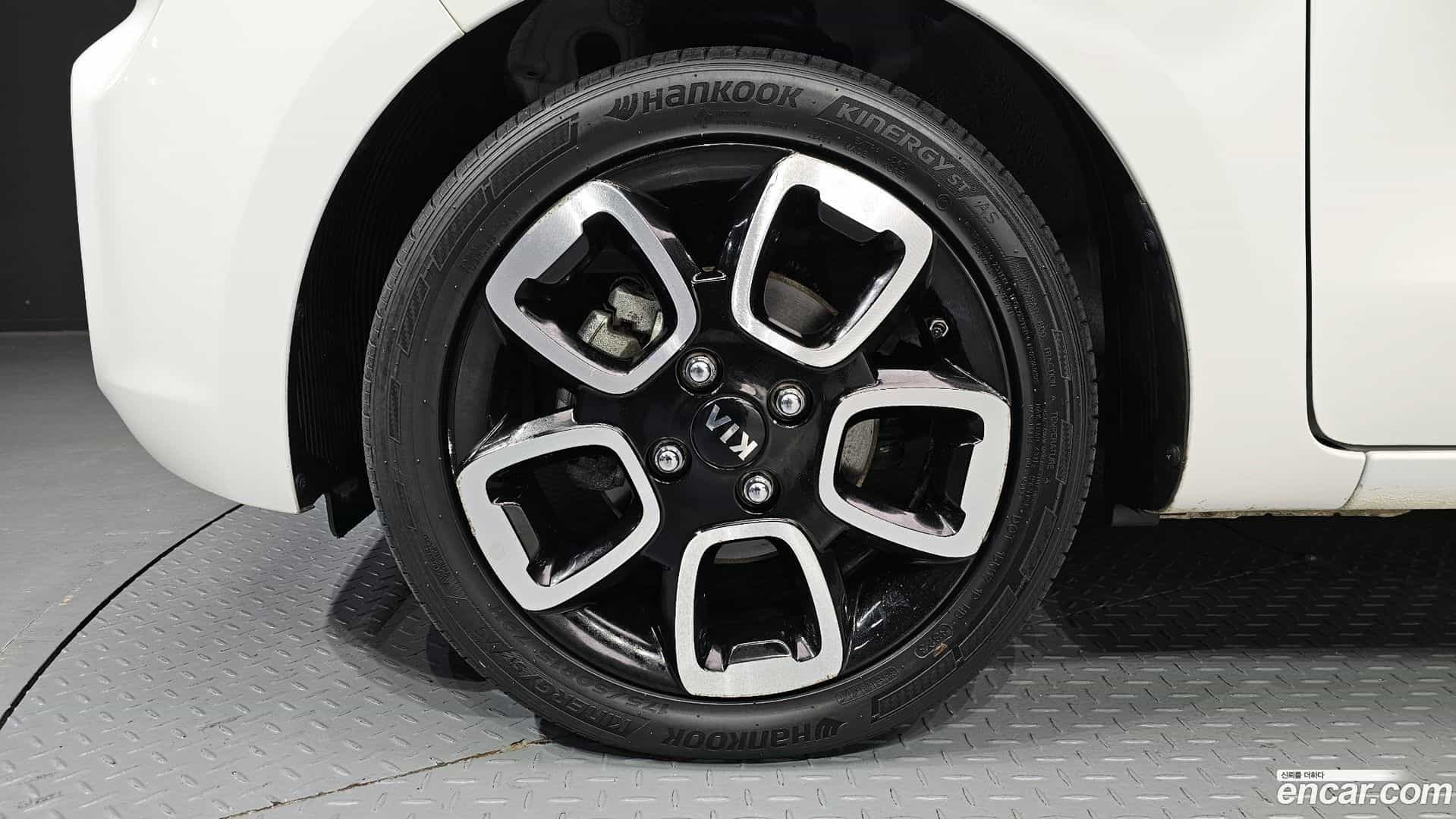 RAY Kia 2021.4-OUTER-005