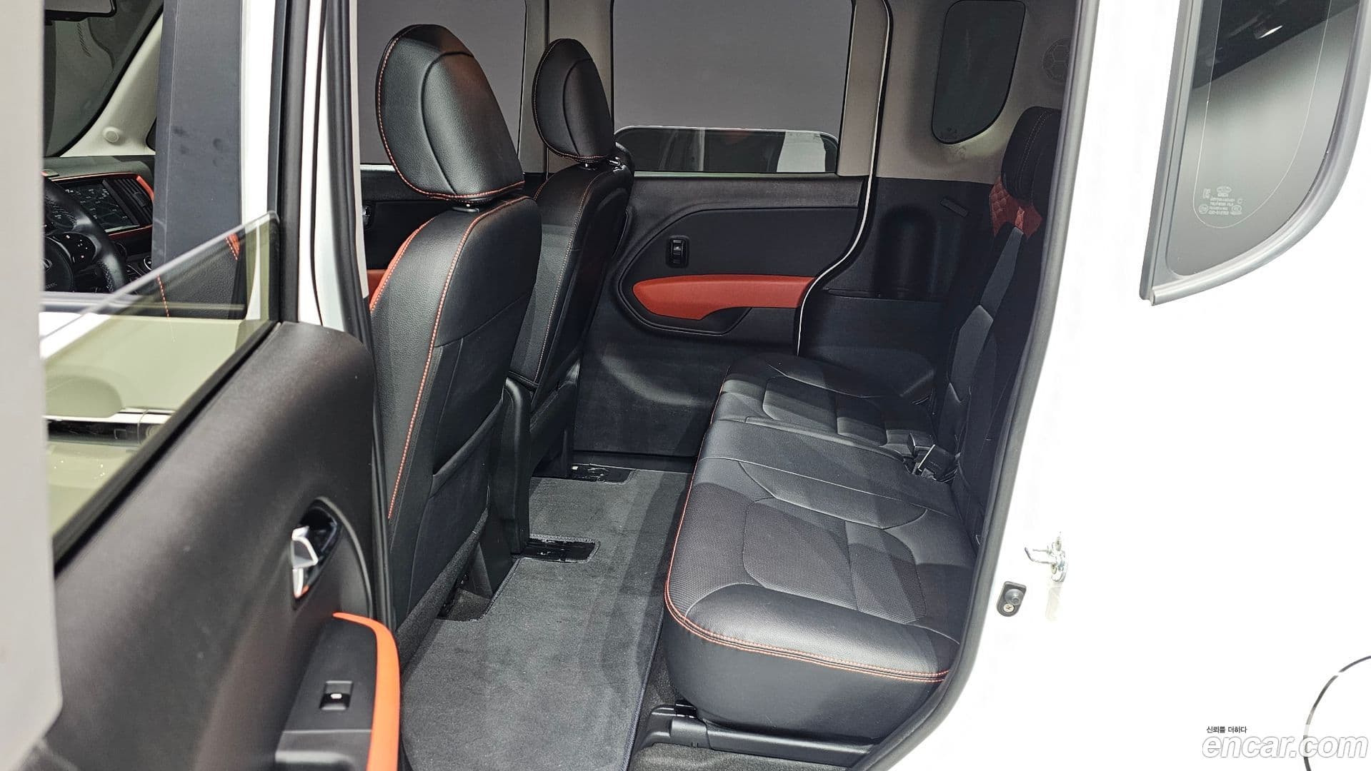 Main__Slider__Photo:RAY Kia 2021.4-18