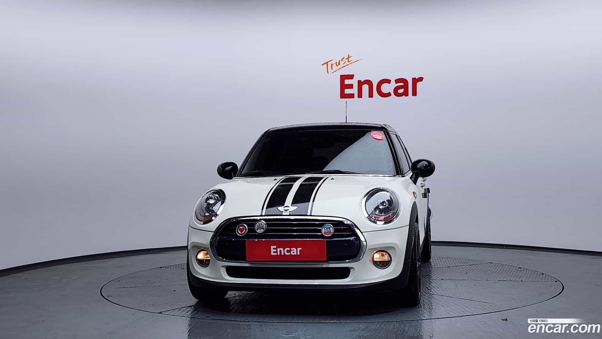 Cooper Mini 2017.3-OUTER-003