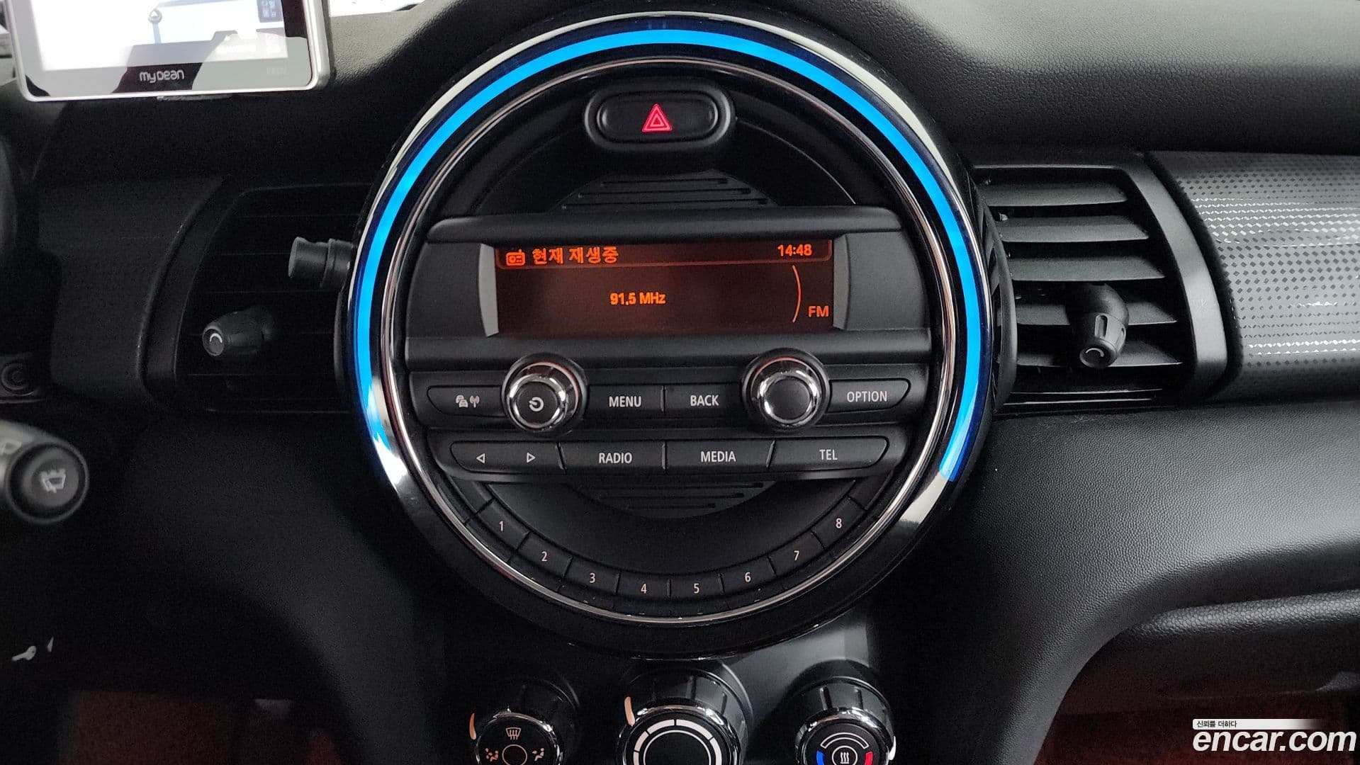 Main__Slider__Photo:Cooper Mini 2017.3-15