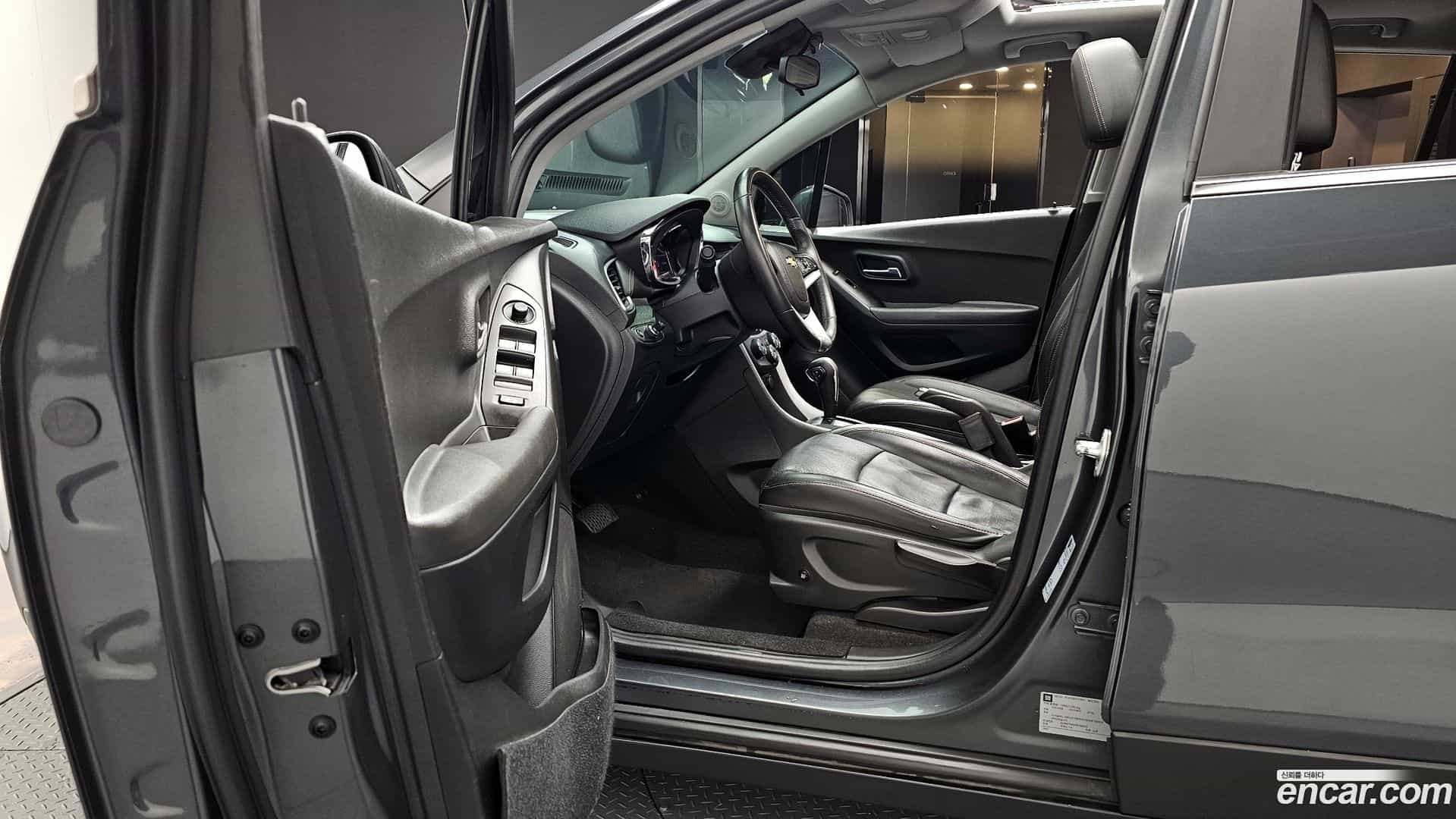 Trax ChevroletGMDaewoo 2017.3-INNER-010