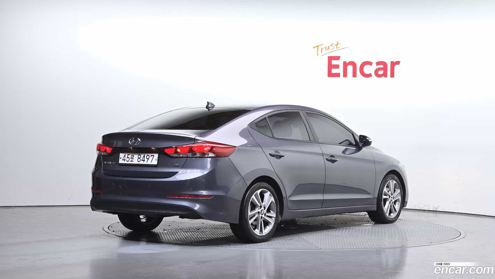 AVANTE Hyundai 2016.11-OUTER-002