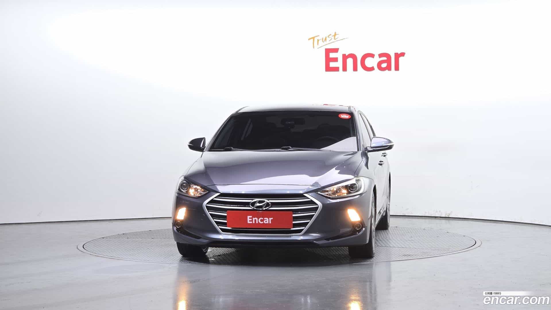 AVANTE Hyundai 2016.11-OUTER-003