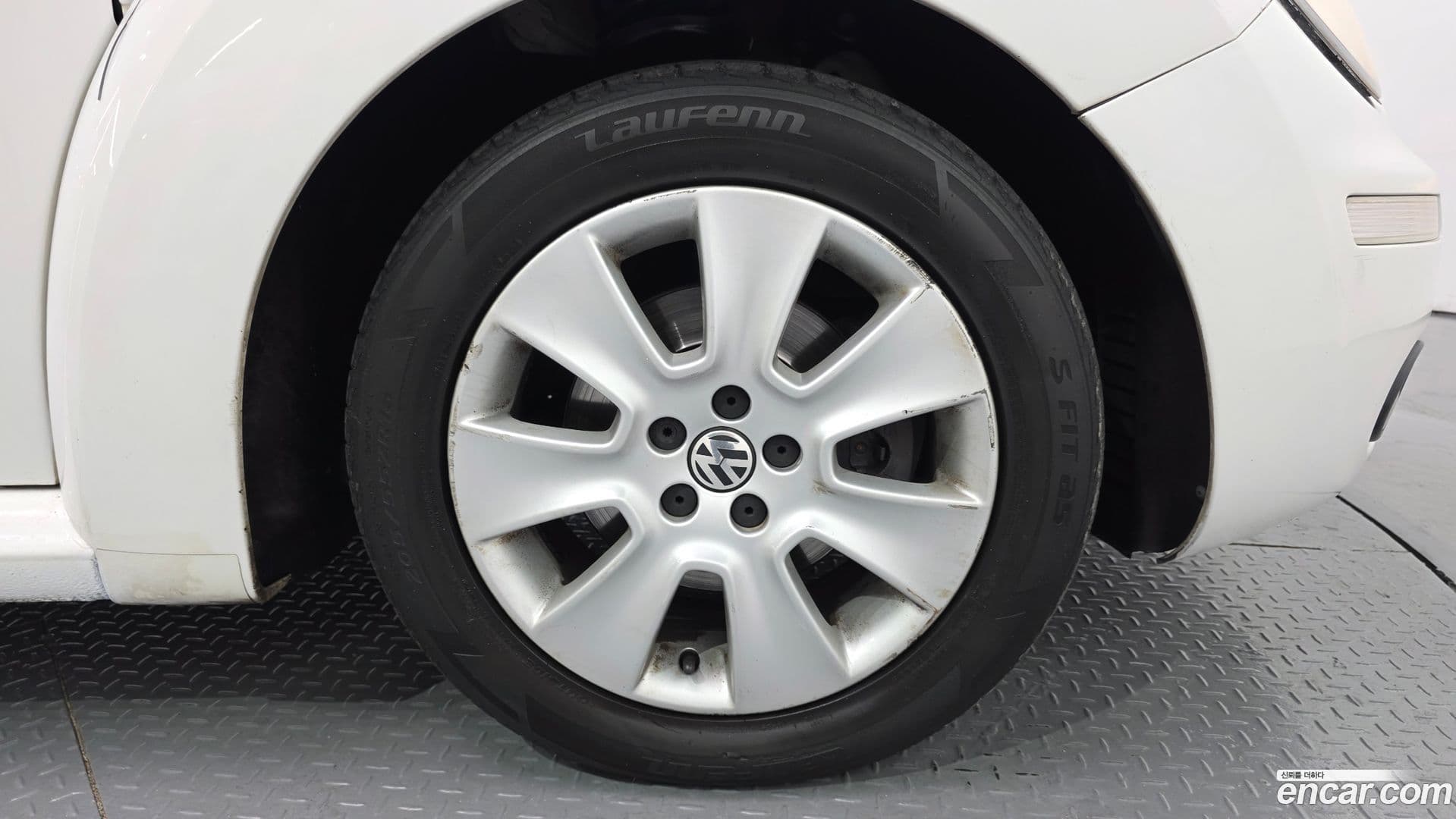 Main__Slider__Photo:Beatle Volkswagen 2011.6-4