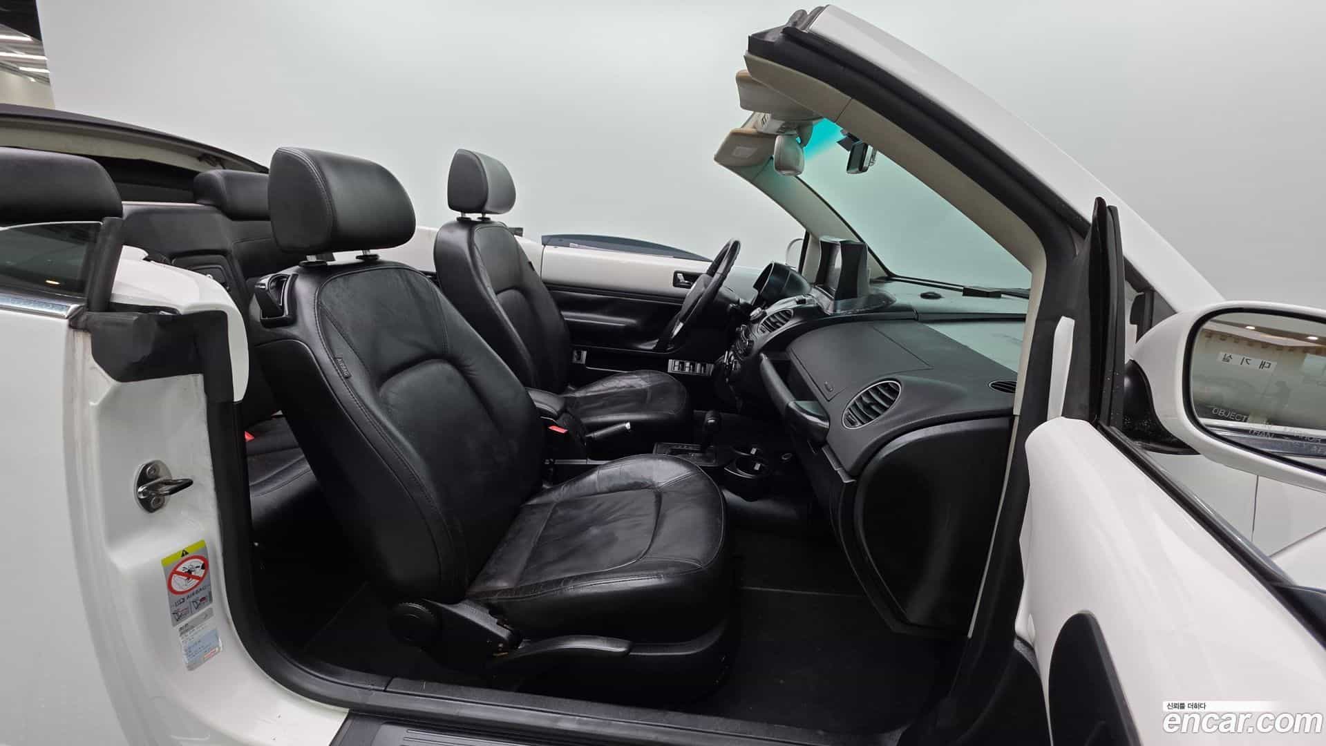 Beatle Volkswagen 2011.6-INNER-010