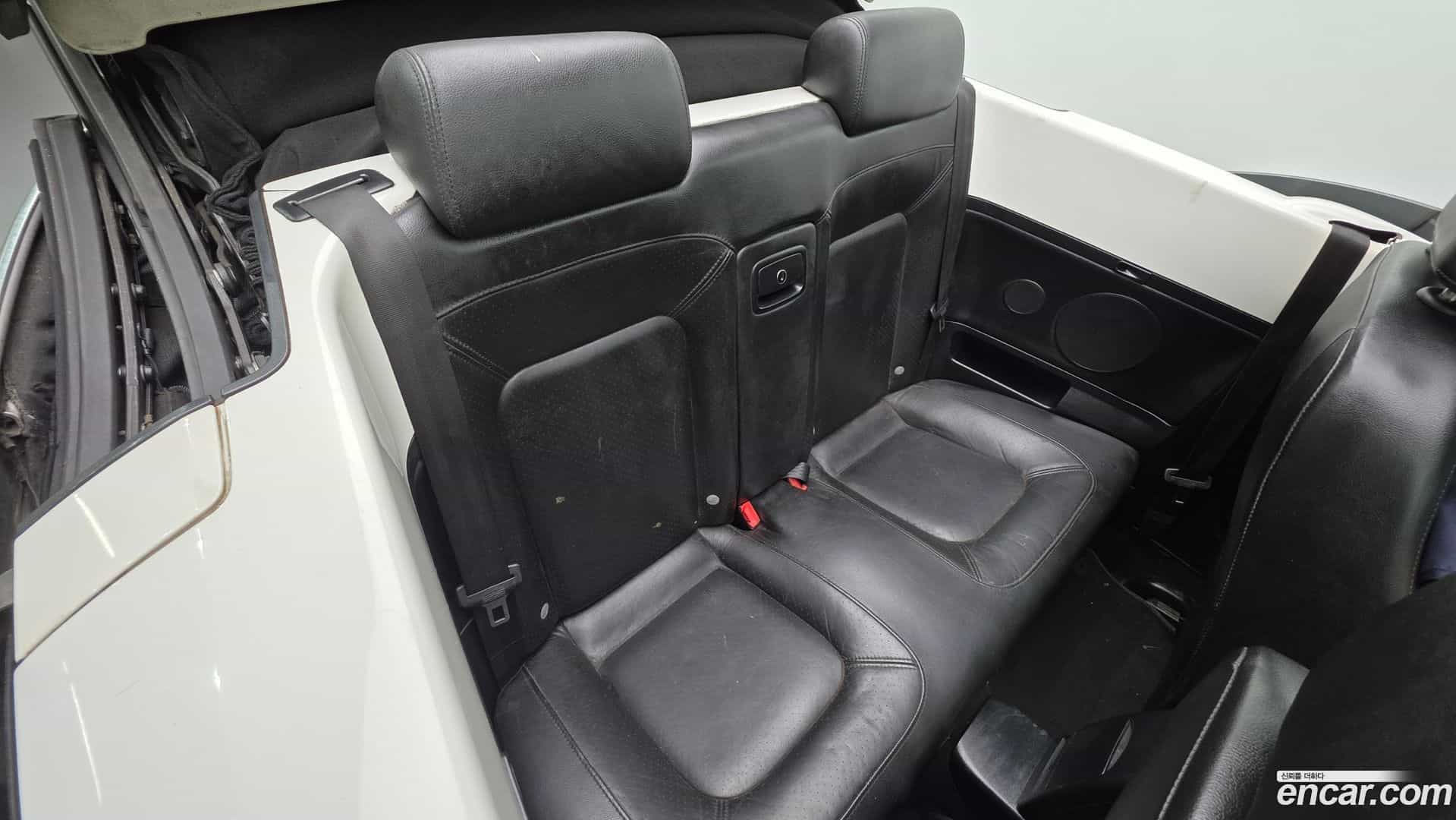 Beatle Volkswagen 2011.6-OPTION-023