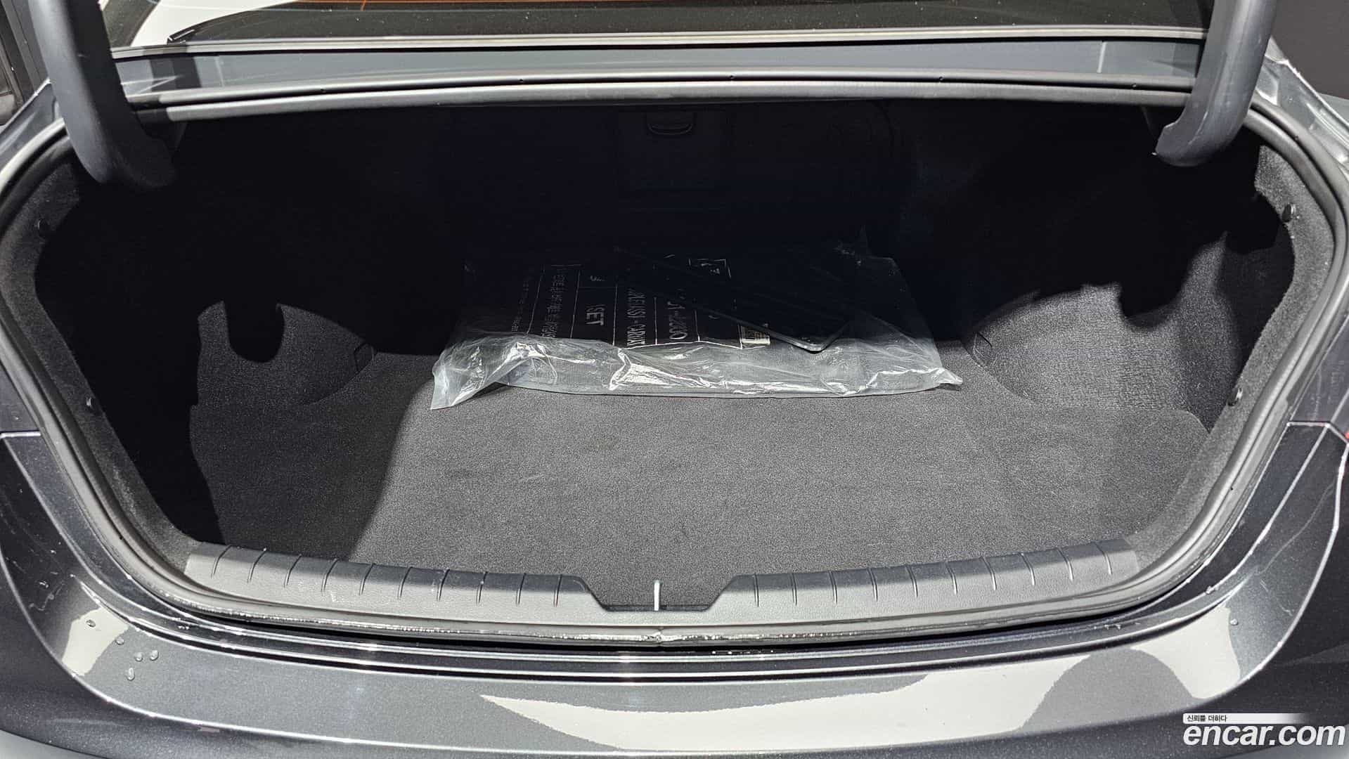 K5 Kia 2021.0-OPTION-024