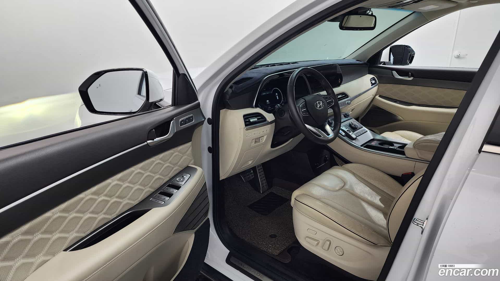 Palisade Hyundai 2021.2-INNER-010