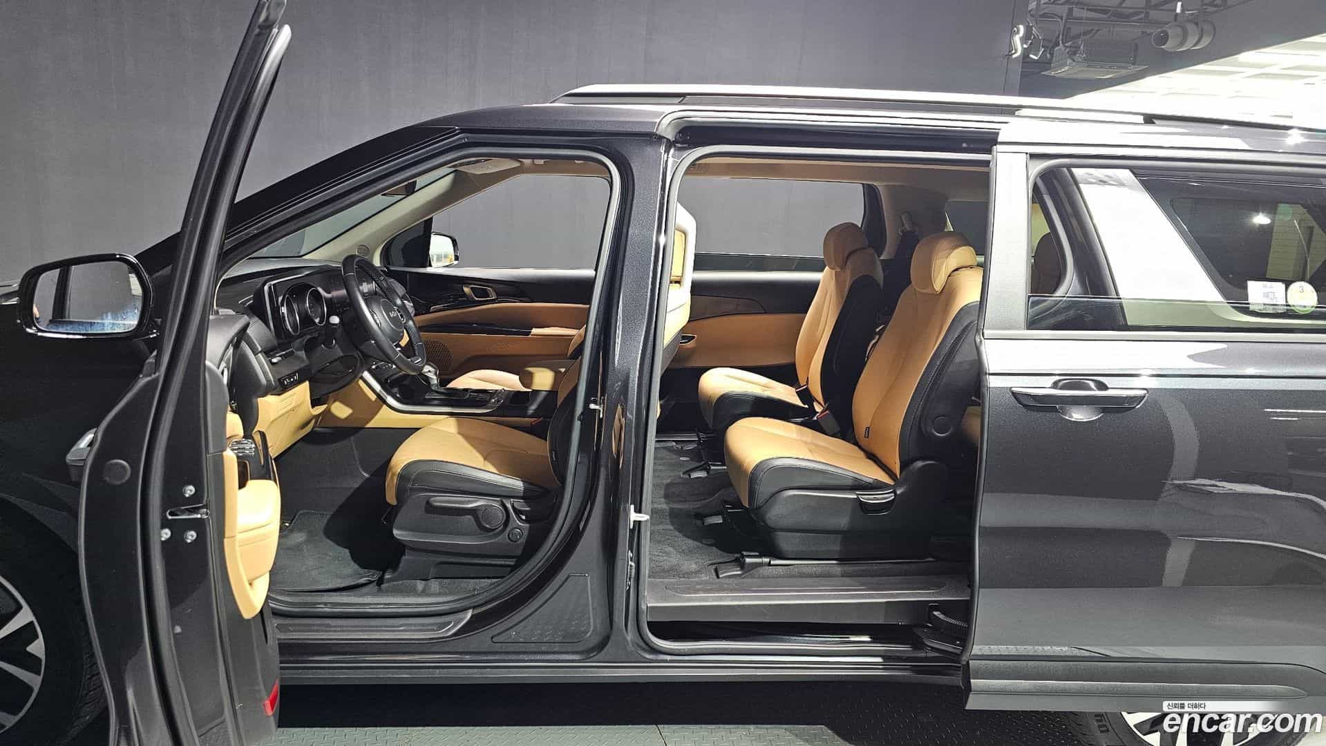 Canival Kia 2022.11-INNER-010