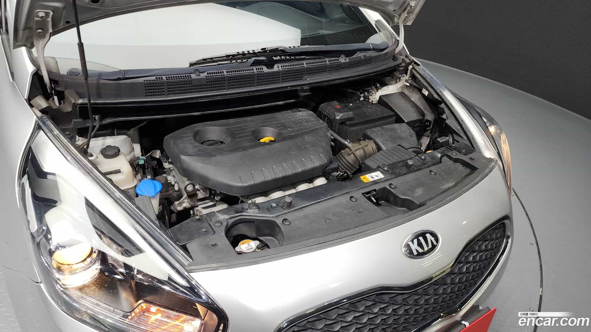 Carens Kia 2013.5-INNER-006