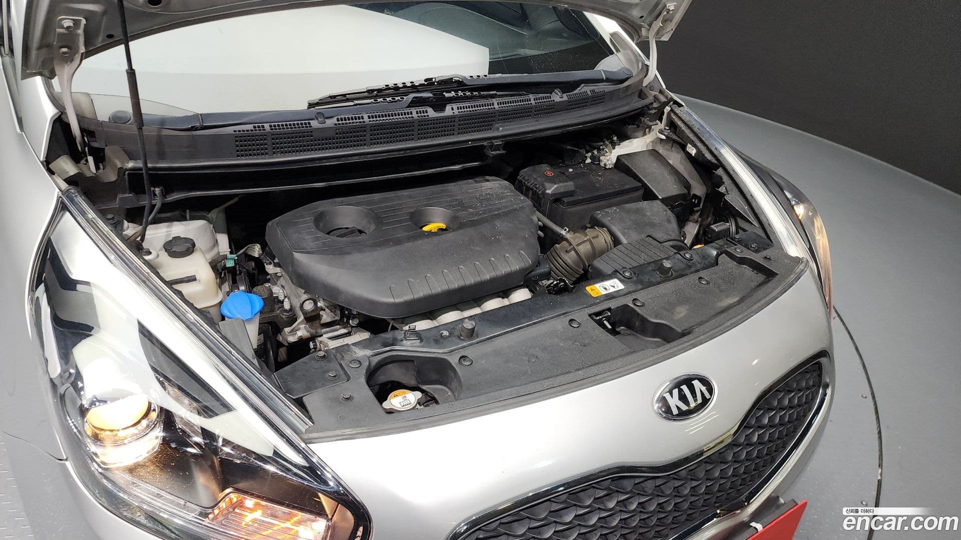 Main__Slider__Photo:Carens Kia 2013.5-5