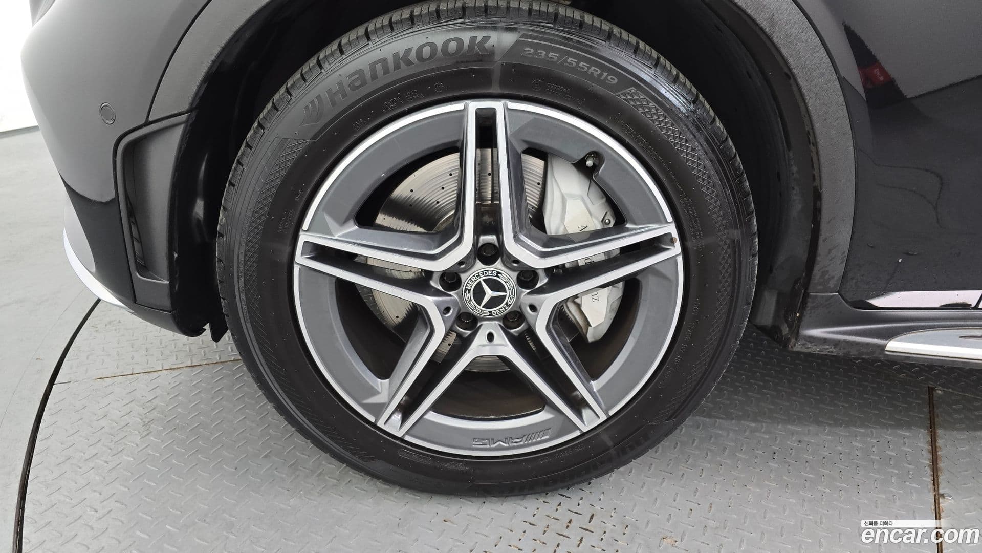 Main__Slider__Photo:GLC-Class Mercedes-Benz 2020.9-4