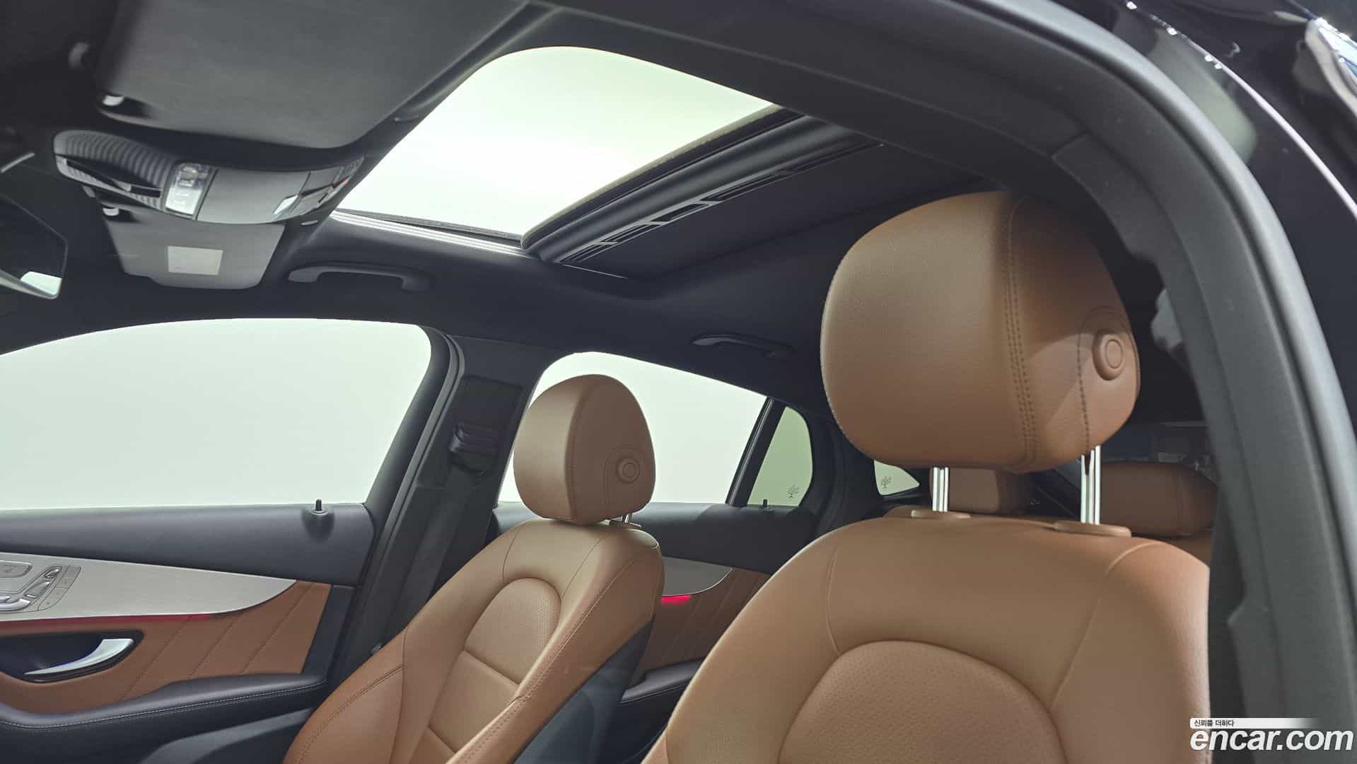 GLC-Class Mercedes-Benz 2020.9-OPTION-023