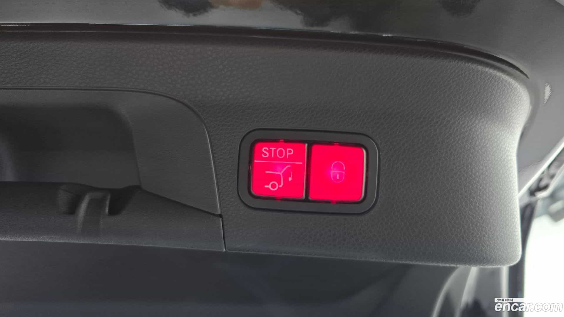 GLC-Class Mercedes-Benz 2020.9-OPTION-024