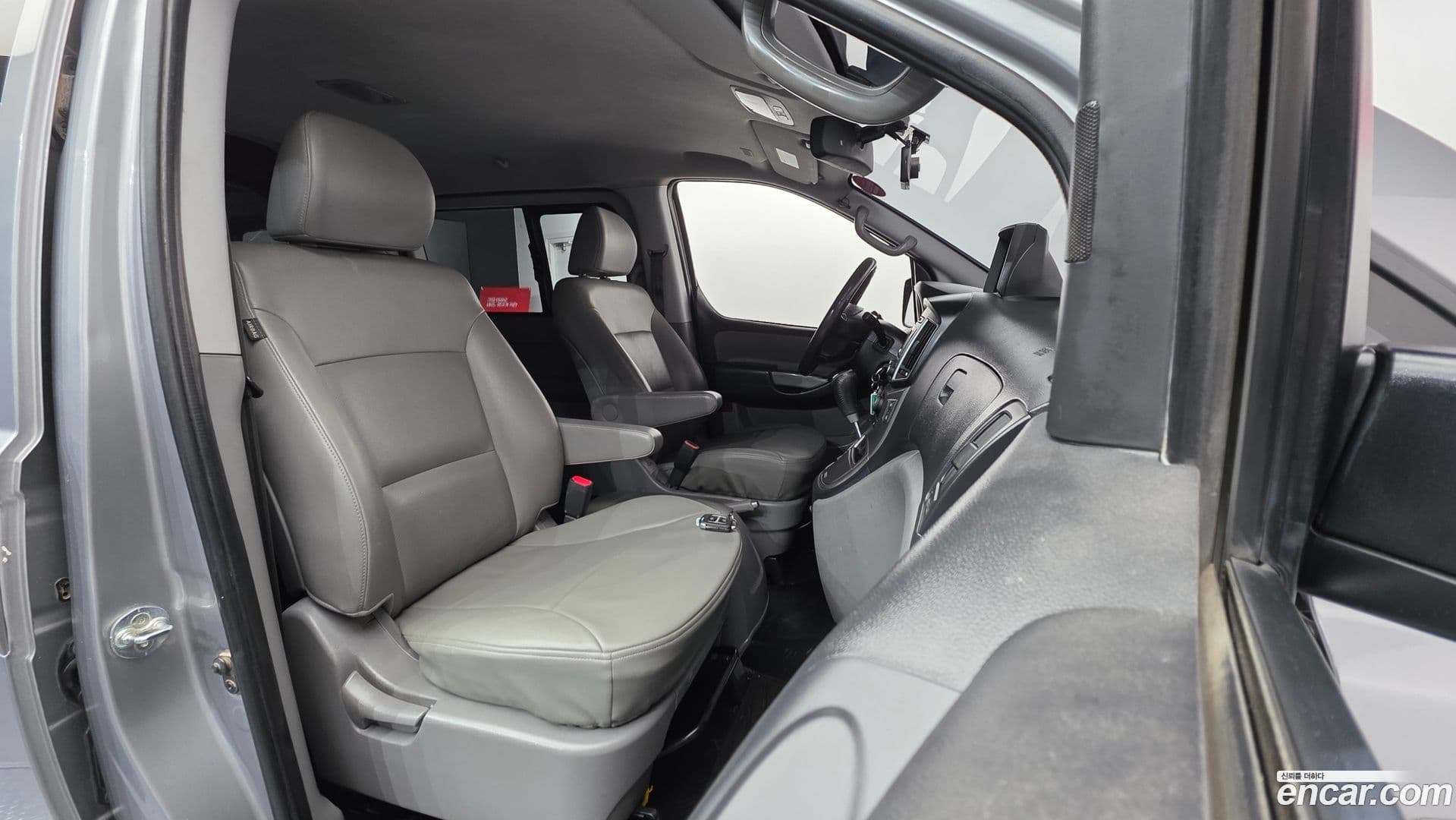 Main__Slider__Photo:Starex Hyundai 2016.10-9