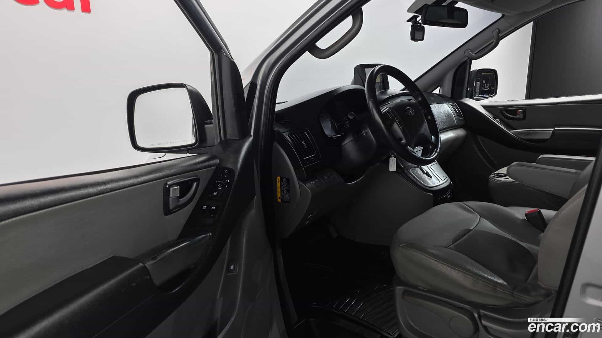 Starex Hyundai 2016.10-OPTION-015