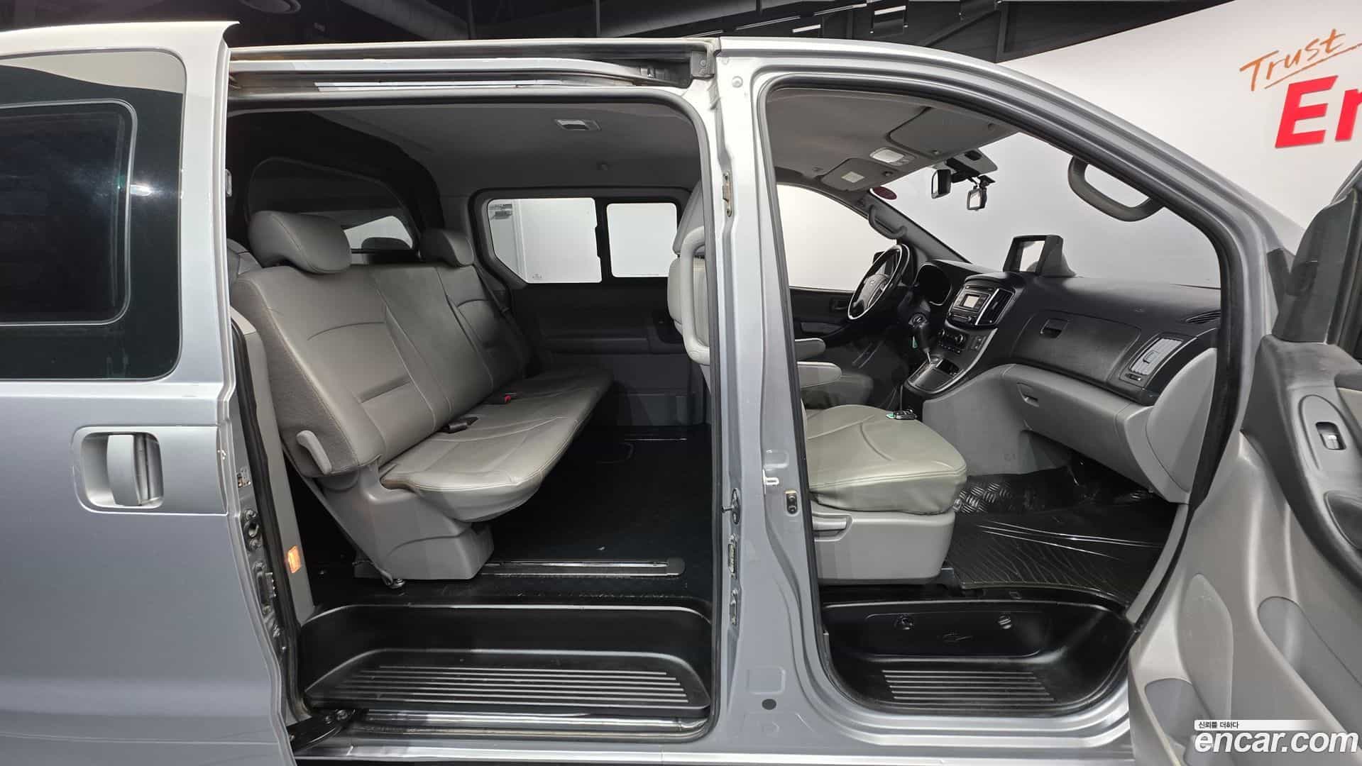 Starex Hyundai 2016.10-OPTION-022