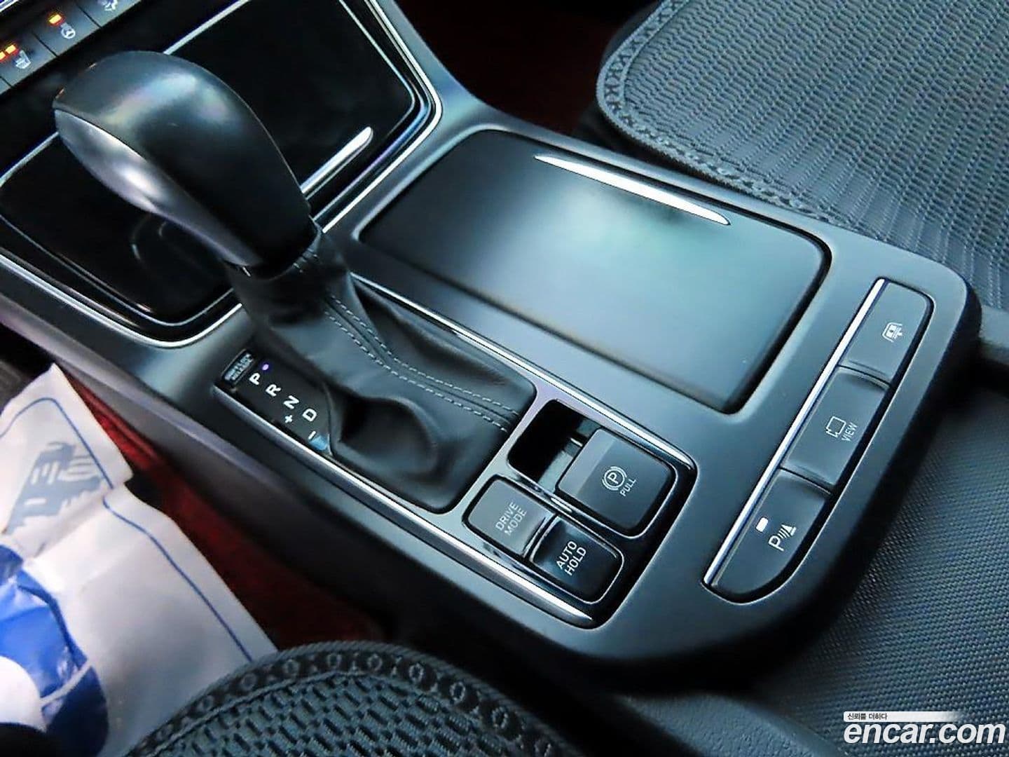 Main__Slider__Photo:Grandeur Hyundai 2019.1-9