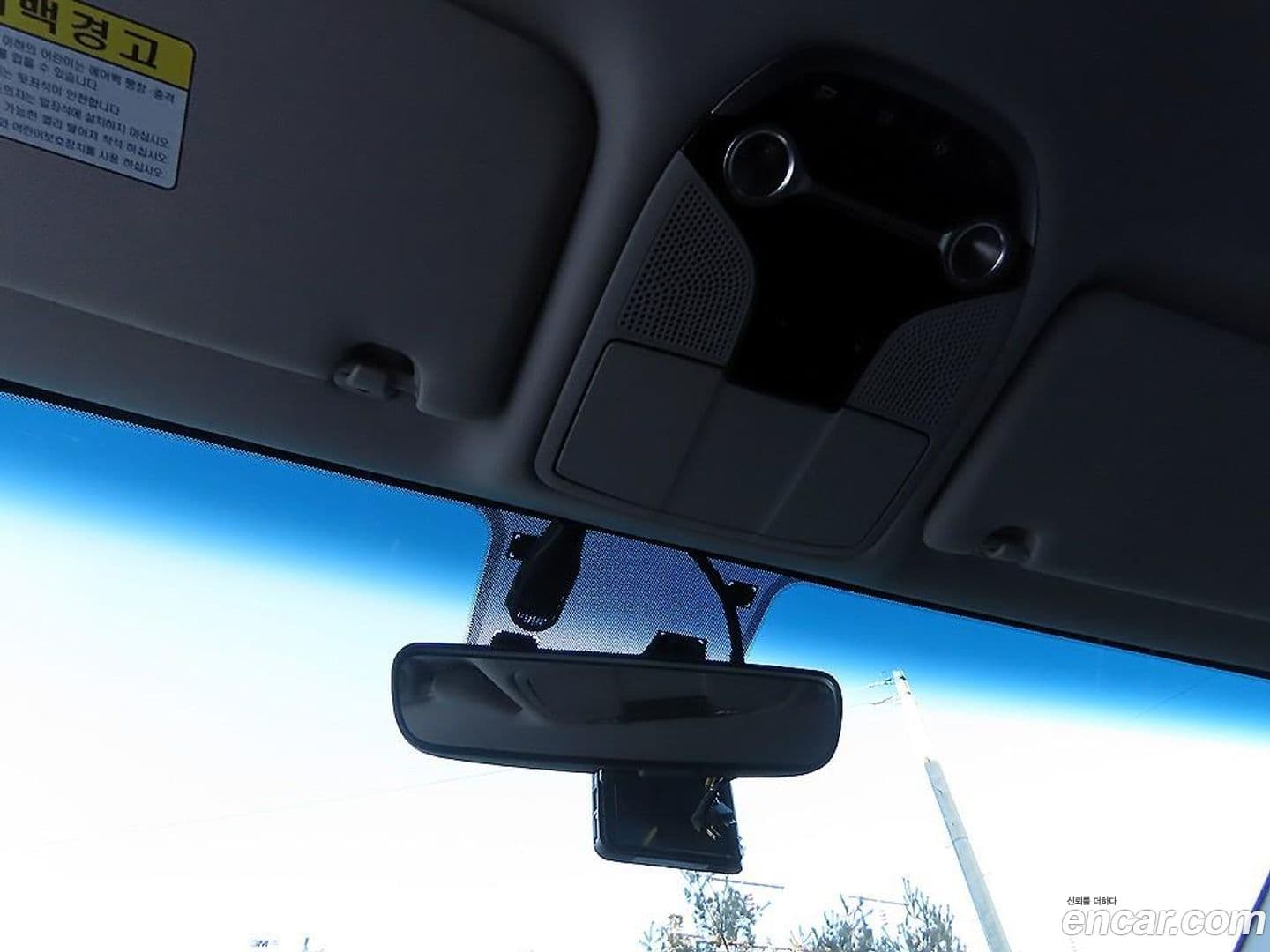 Main__Slider__Photo:Grandeur Hyundai 2019.1-15