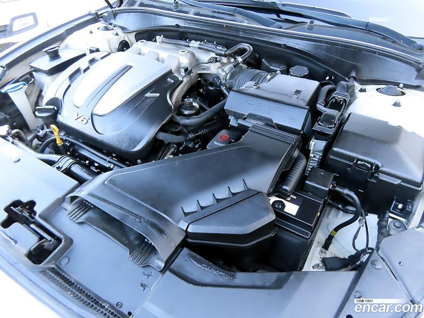 Main__Slider__Photo:Grandeur Hyundai 2019.1-18