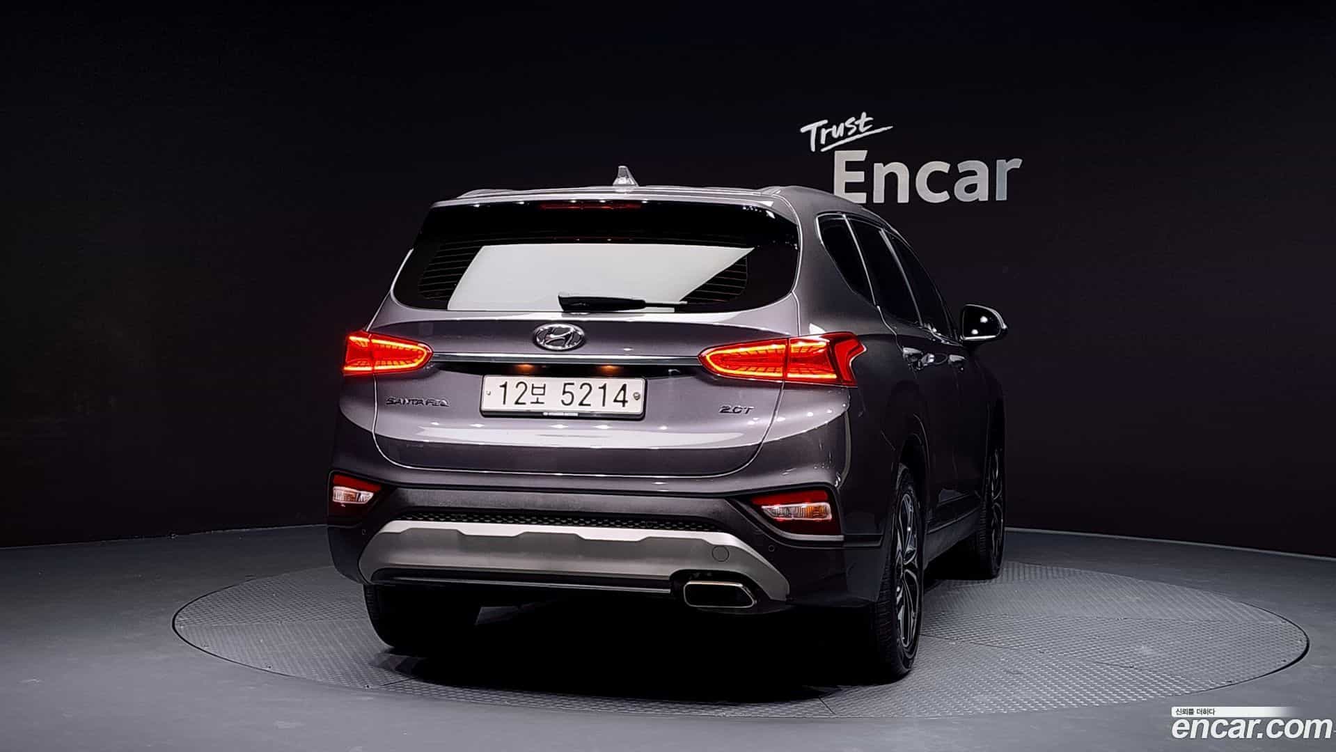 Santafe Hyundai 2018.6-OUTER-004