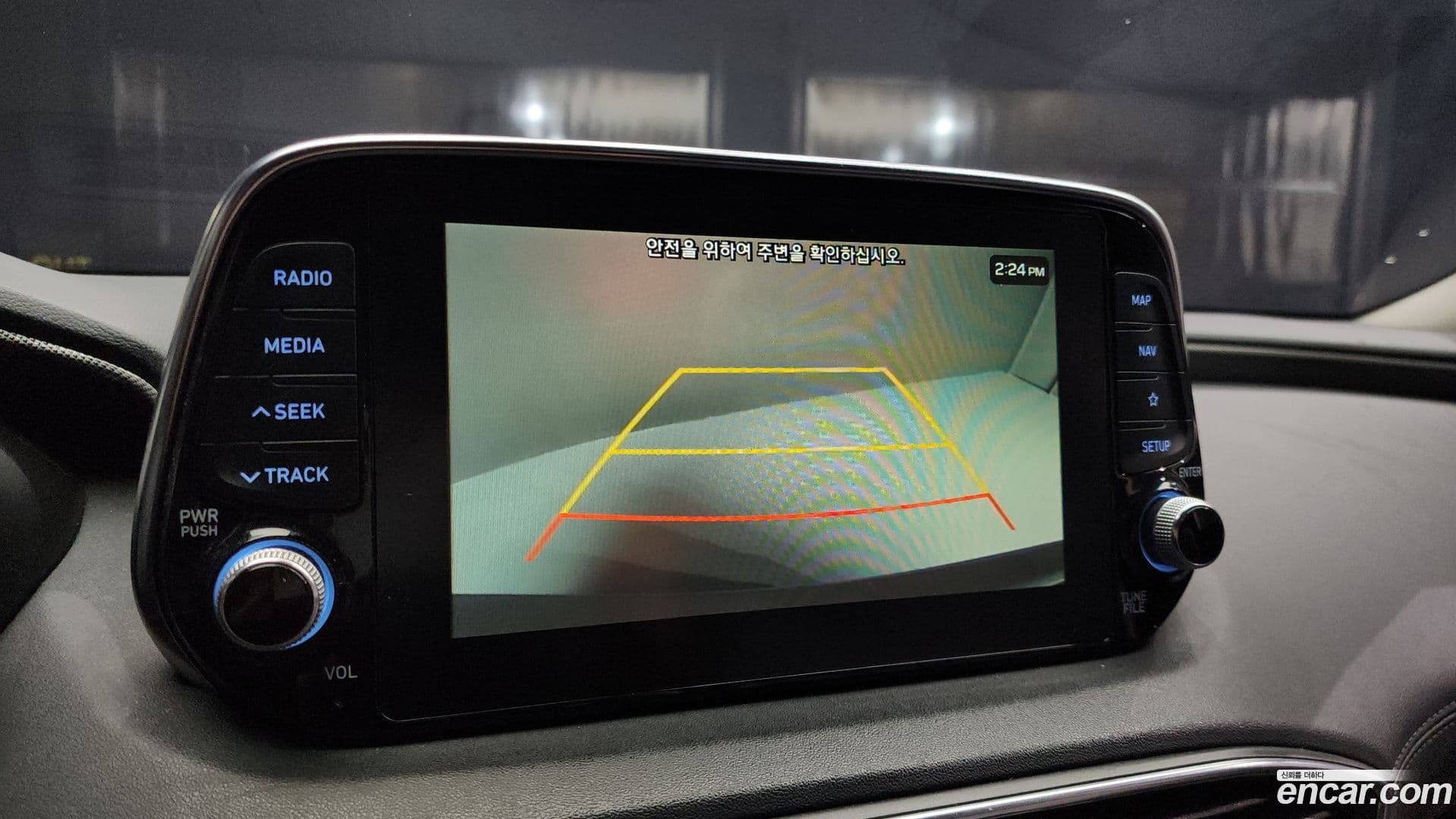 Main__Slider__Photo:Santafe Hyundai 2018.6-14