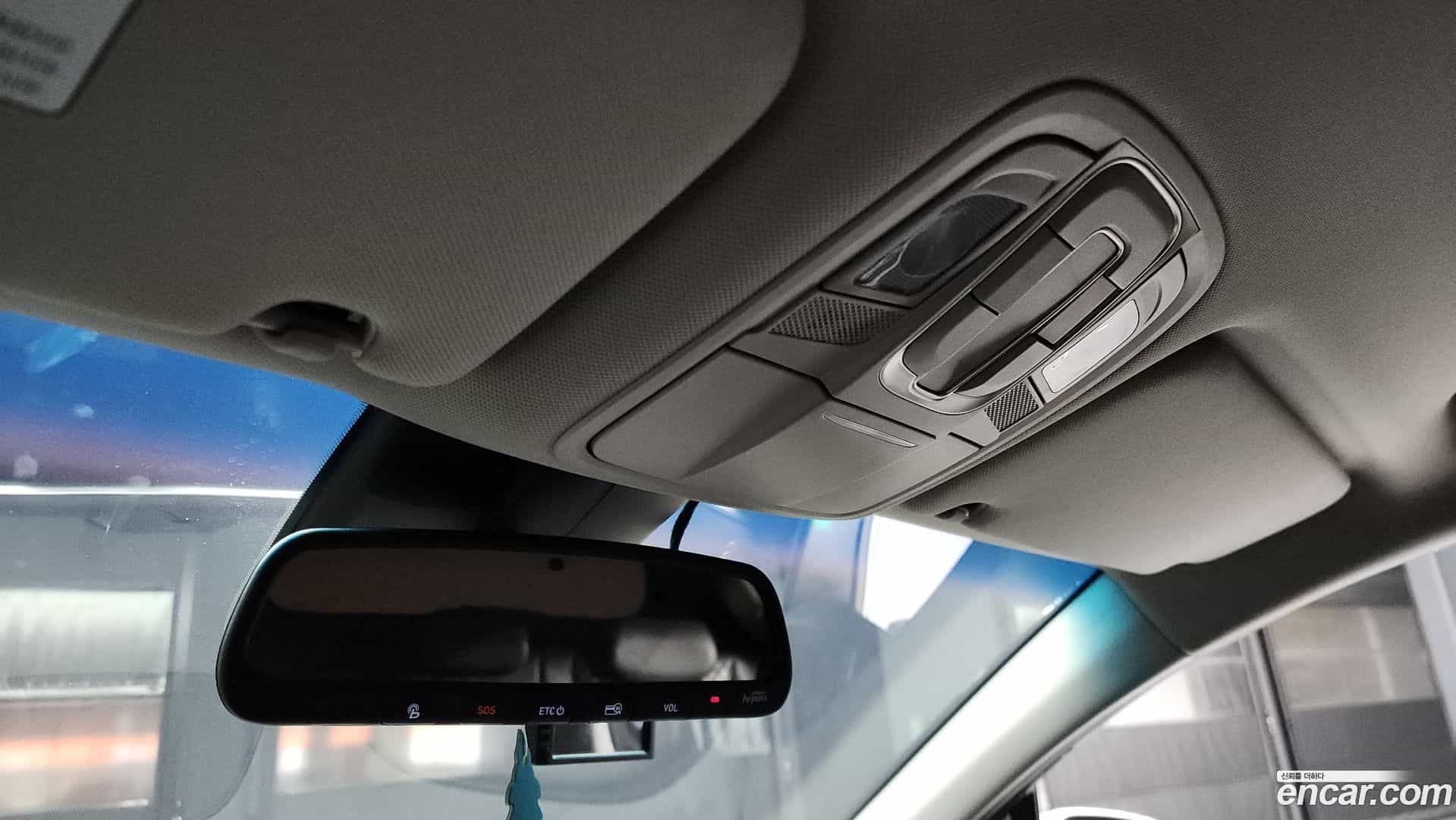 Santafe Hyundai 2018.6-OPTION-020