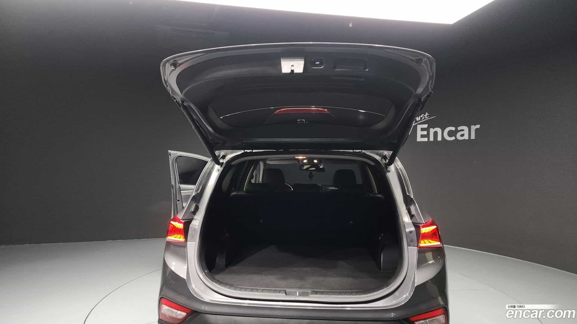 Santafe Hyundai 2018.6-OPTION-024