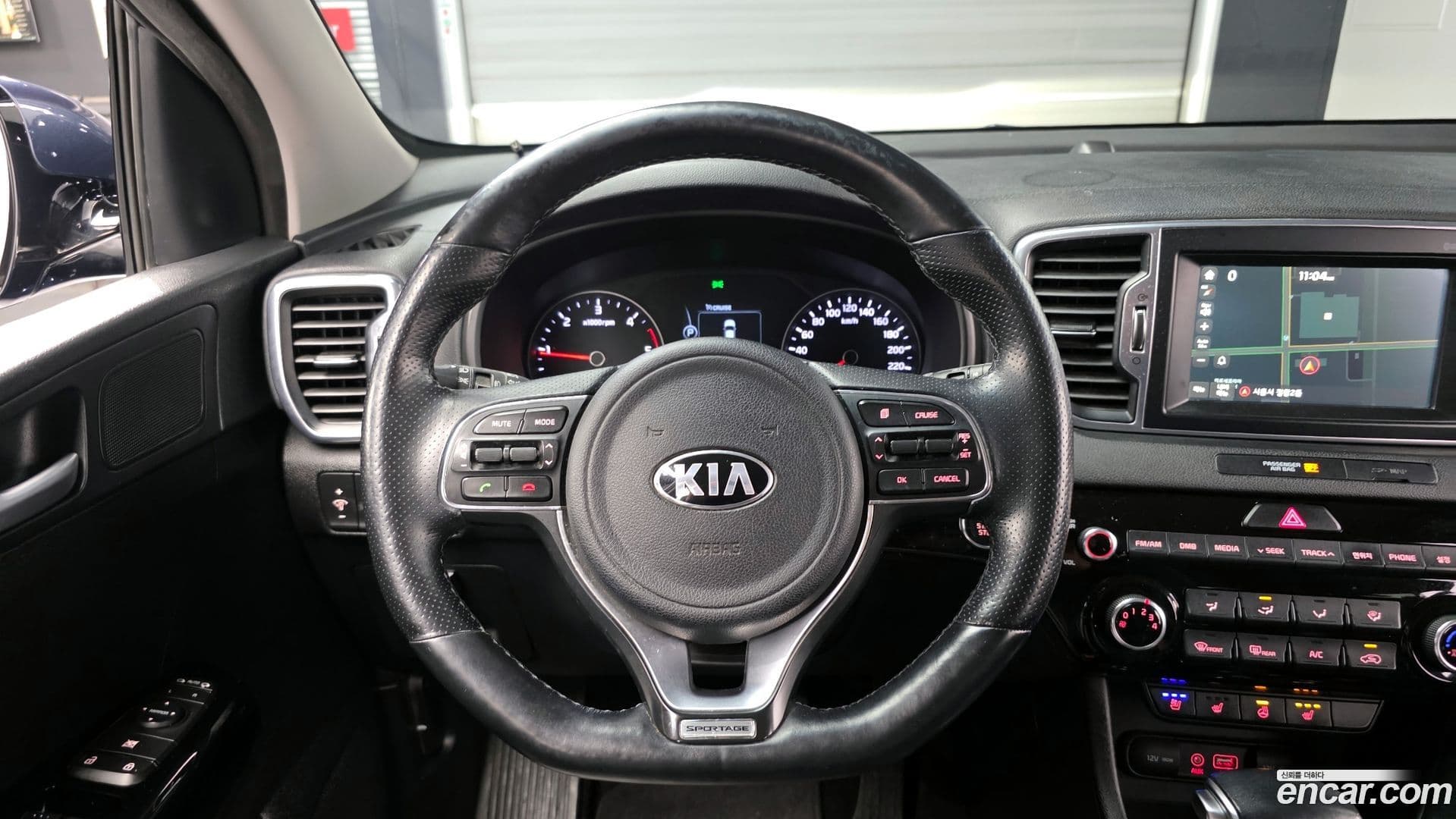 Main__Slider__Photo:Sportage Kia 2016.1-12