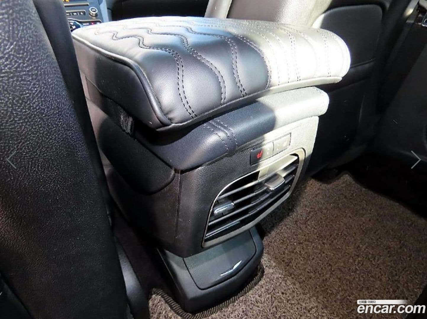 Main__Slider__Photo:MKZ Lincoln 2017.8-15