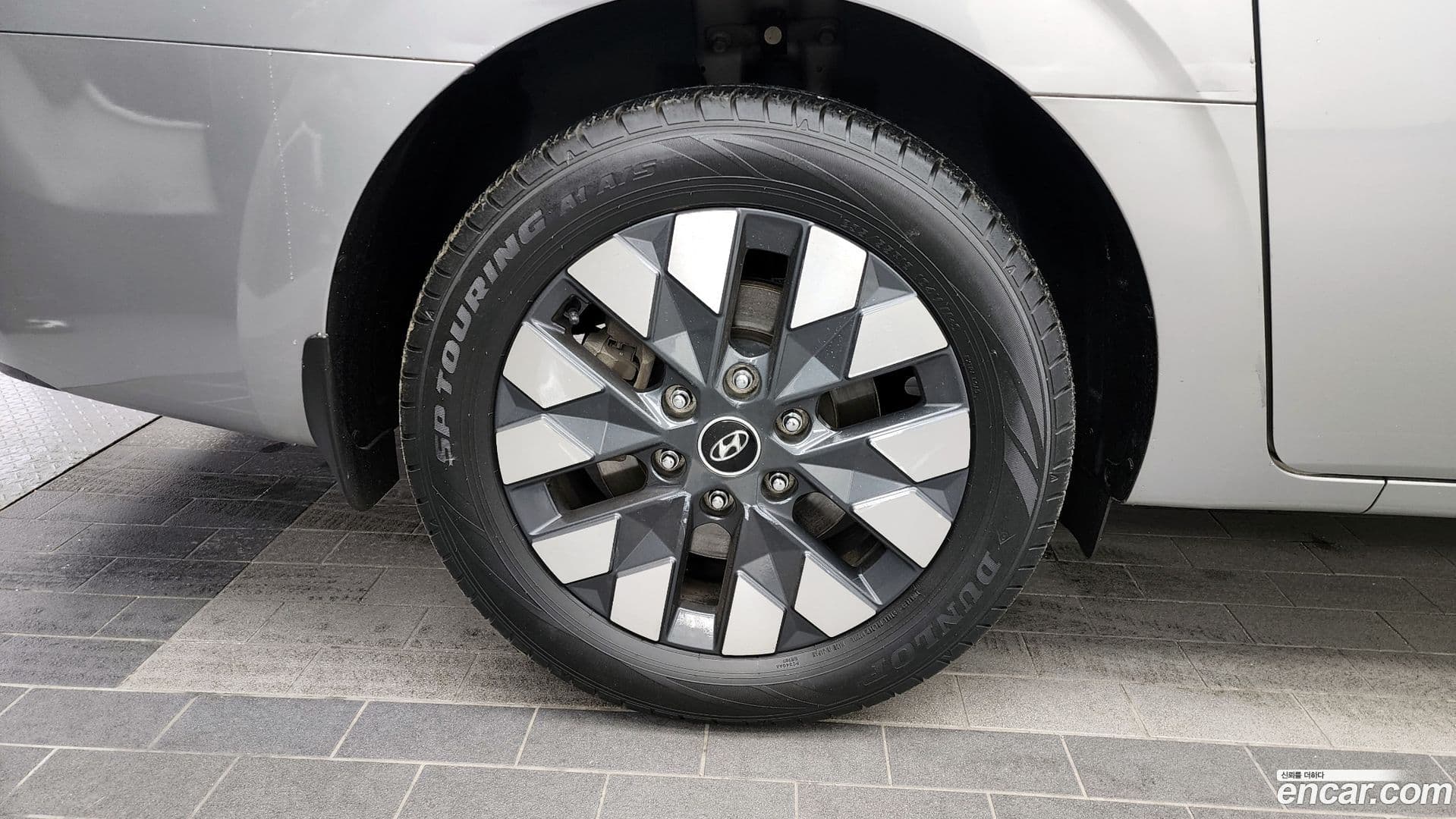 Main__Slider__Photo:Staria Hyundai 2021.9-4