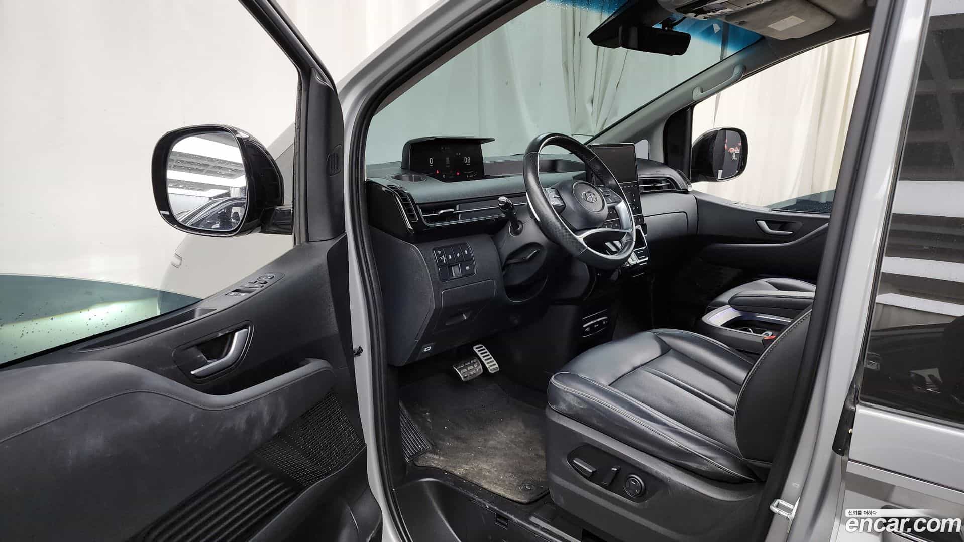 Staria Hyundai 2021.9-INNER-010