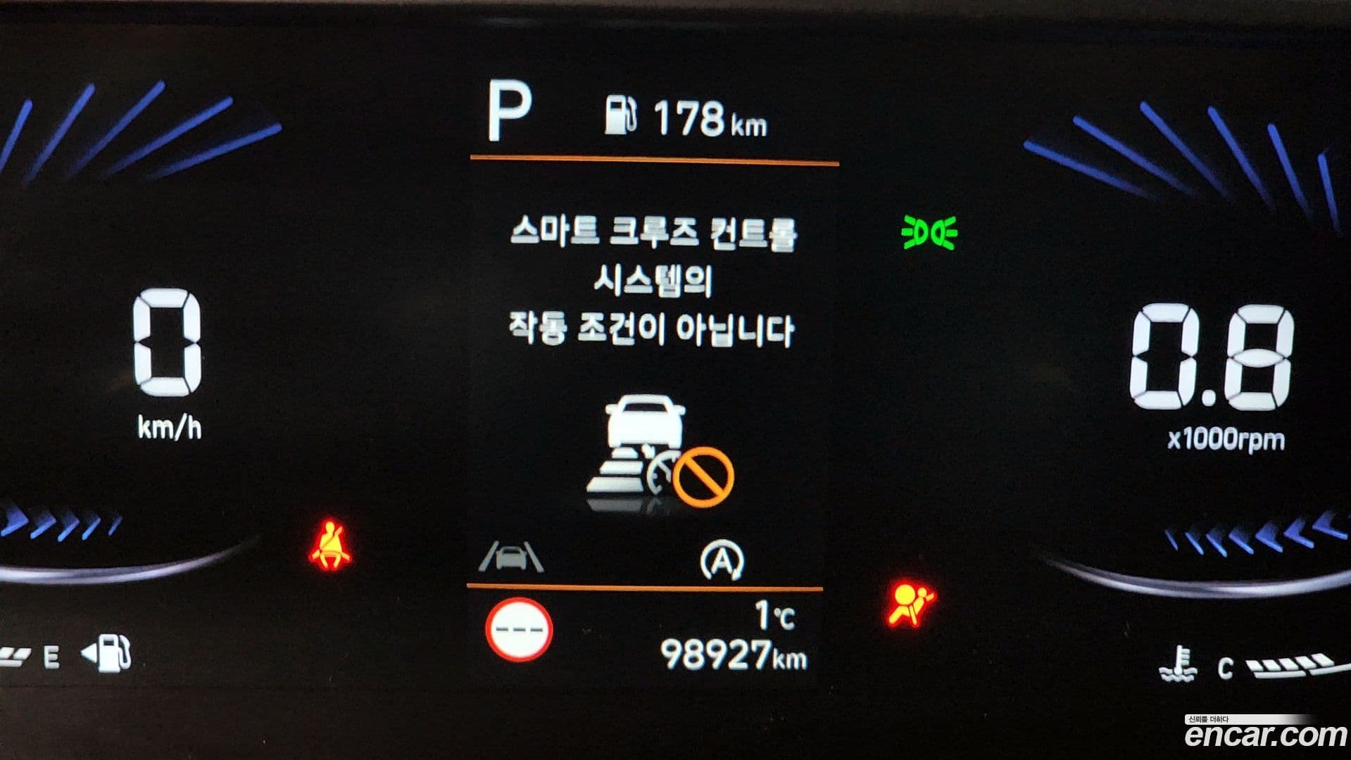 Main__Slider__Photo:Staria Hyundai 2021.9-16