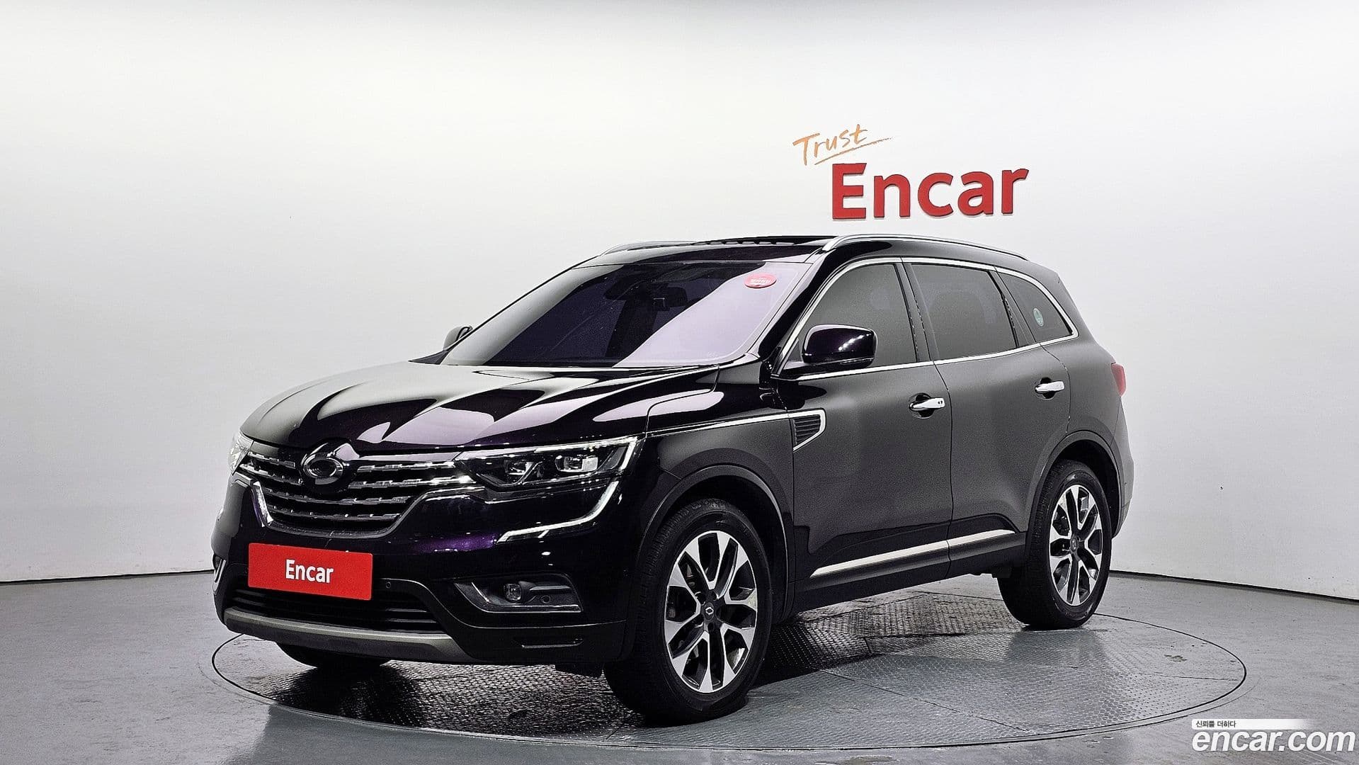 Main__Slider__Photo:QM6 Renault-KoreaSamsung 2018.1-0