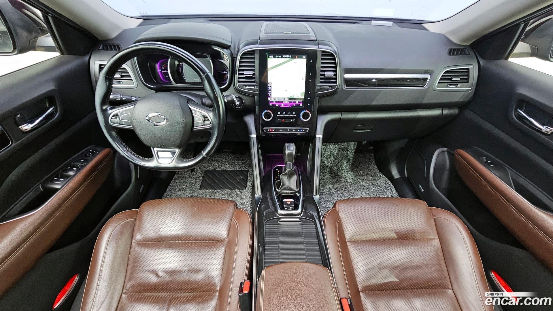 Main__Slider__Photo:QM6 Renault-KoreaSamsung 2018.1-6