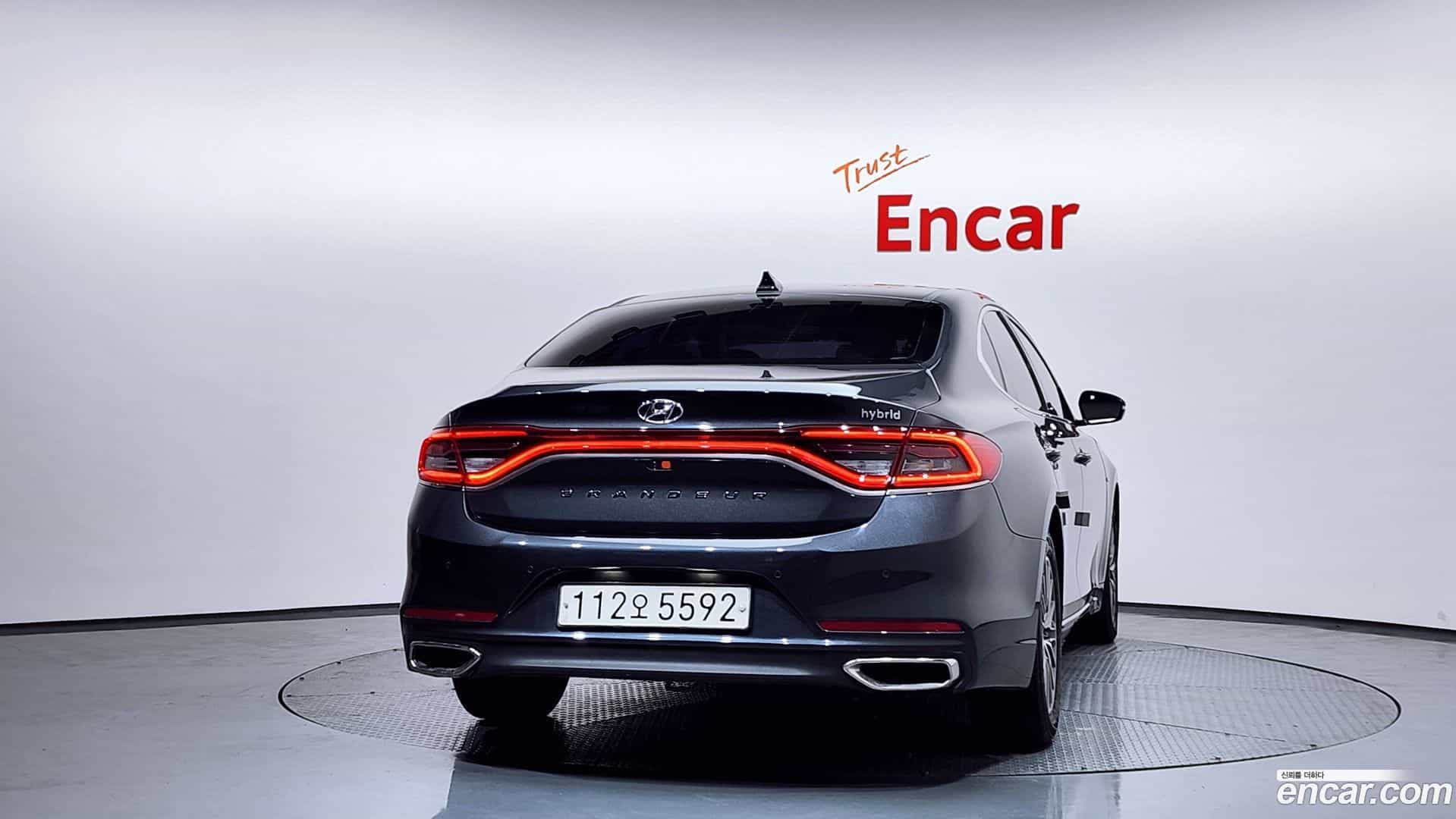 Grandeur Hyundai 2019.1-OUTER-004