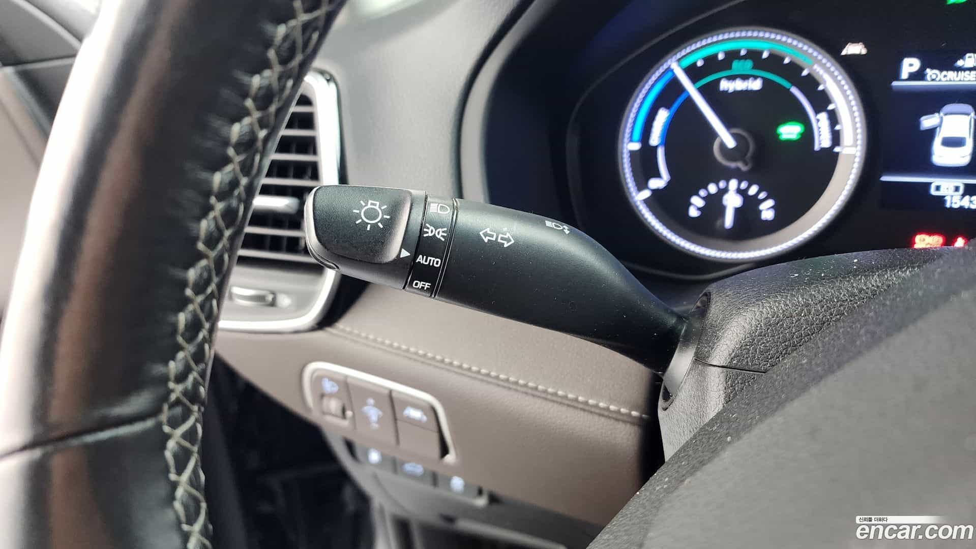 Grandeur Hyundai 2019.1-OPTION-022