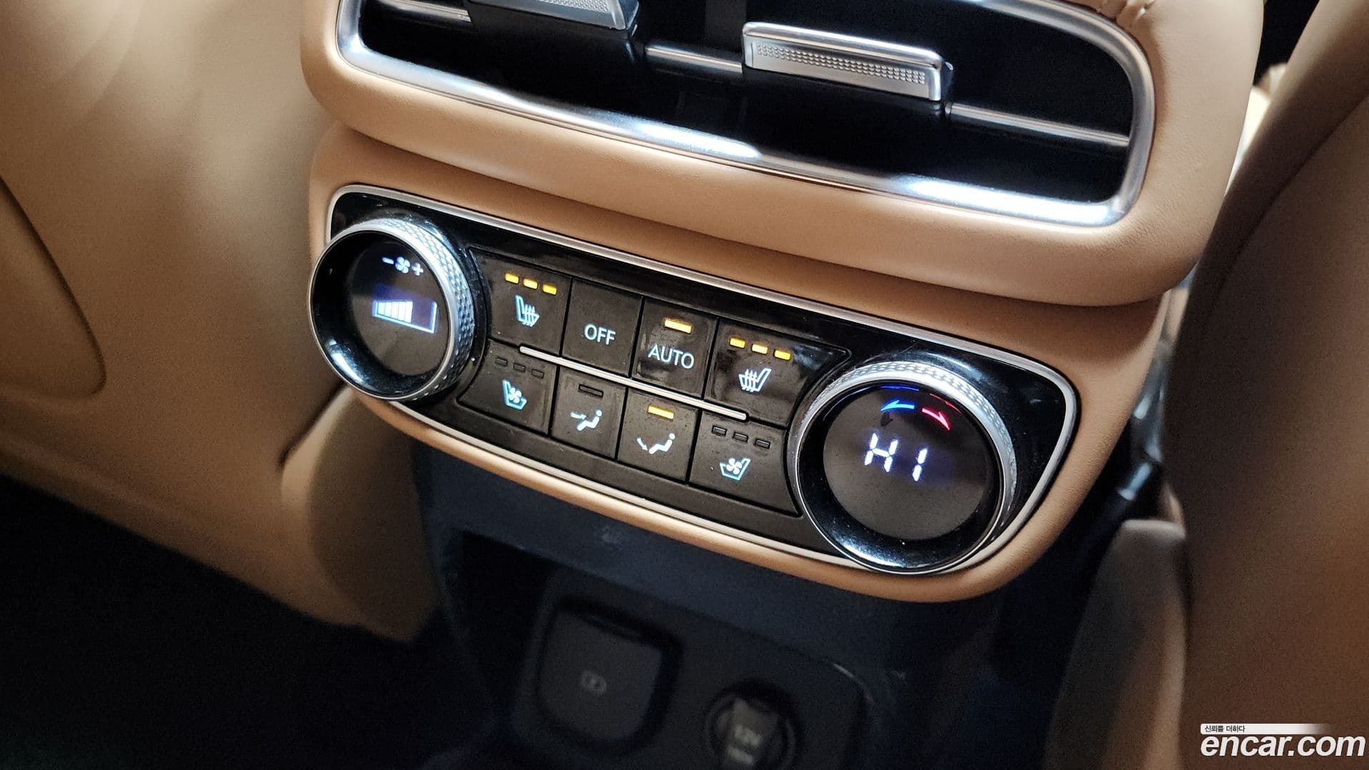 Main__Slider__Photo:GV80 Genesis 2023.0-18