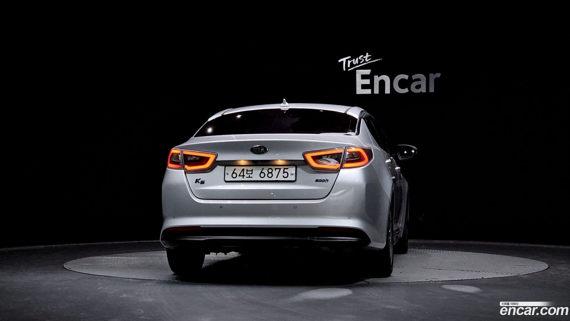 Main__Slider__Photo:K5 Kia 2015.0-3